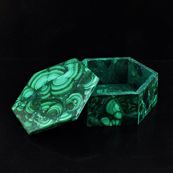 Stunning  1285.00 Carats  Genuine  Malachite  Hand Carved  Crystal Gemstone Carving Box