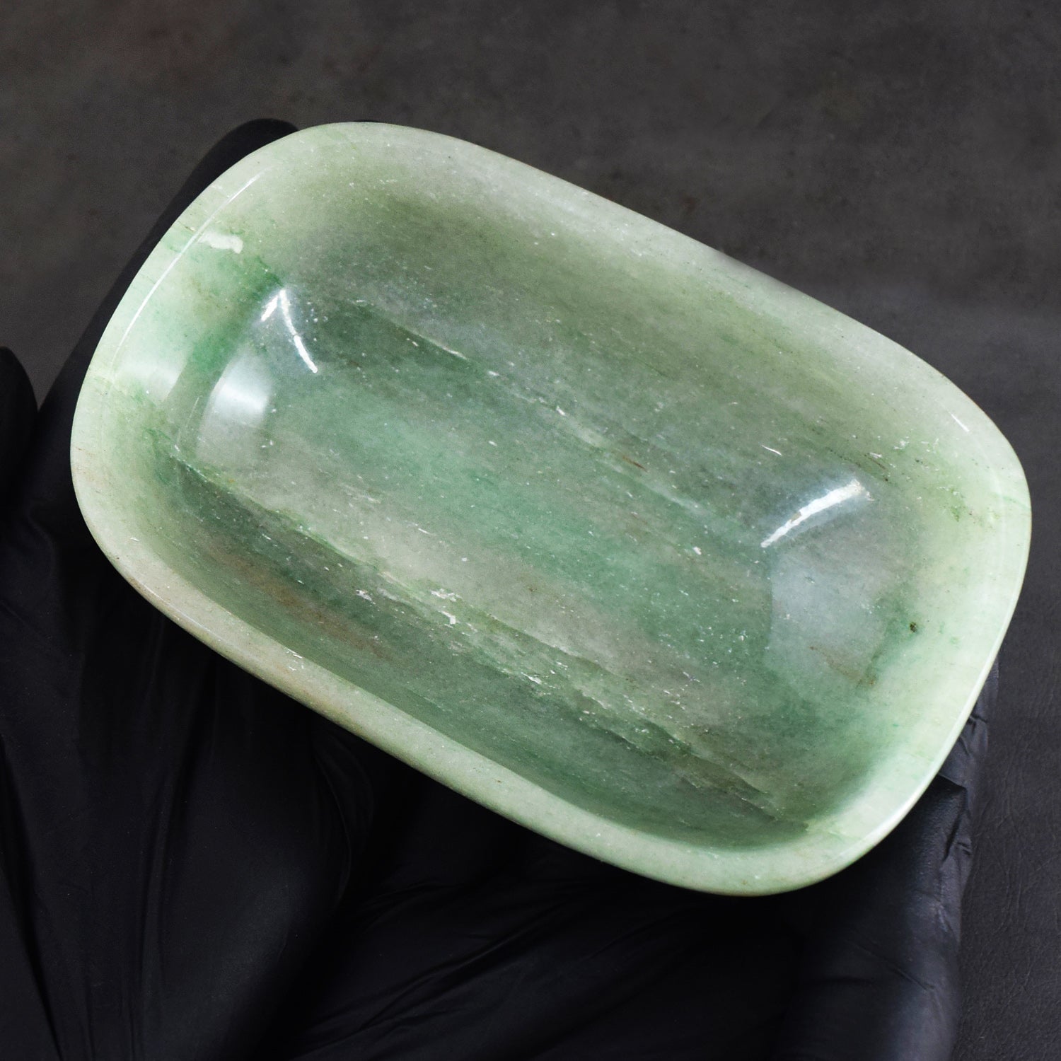 Absolutely 1078.00 Carats Genuine Green Aventurine Hand Carved Crystal Gemstone Carving Big Bowl