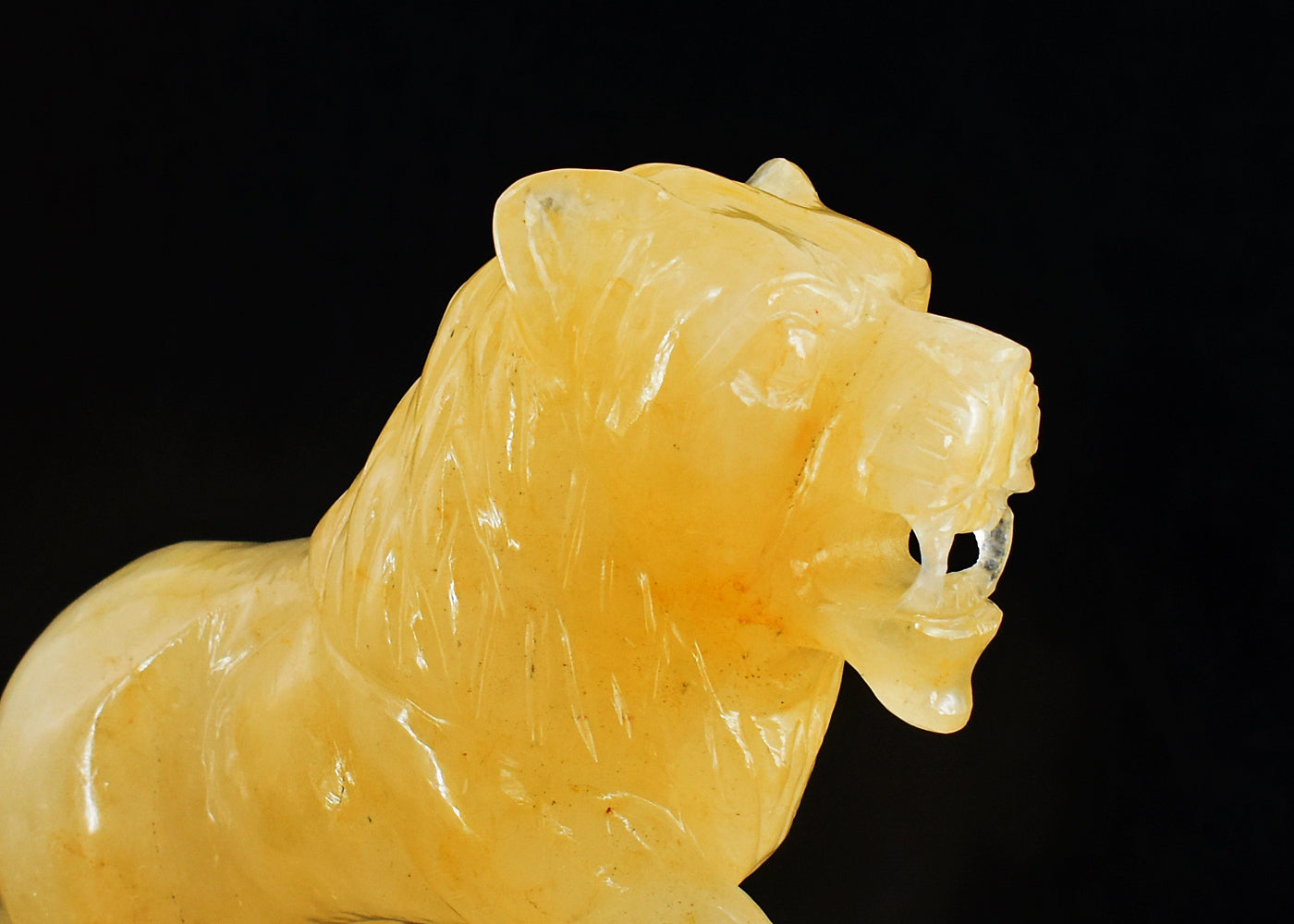 Exclusive 6099.00 Carats Genuine Aventurine Hand Carved Crystal Gemstone Carving Lion