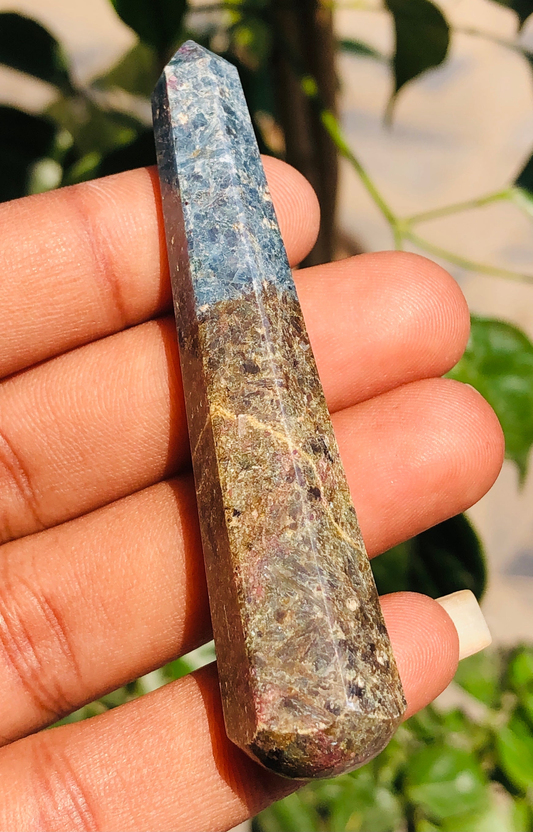 Gracious 113.00 Carats Genuine Ruby In Kyanite Crystal Gemstone Healing Point