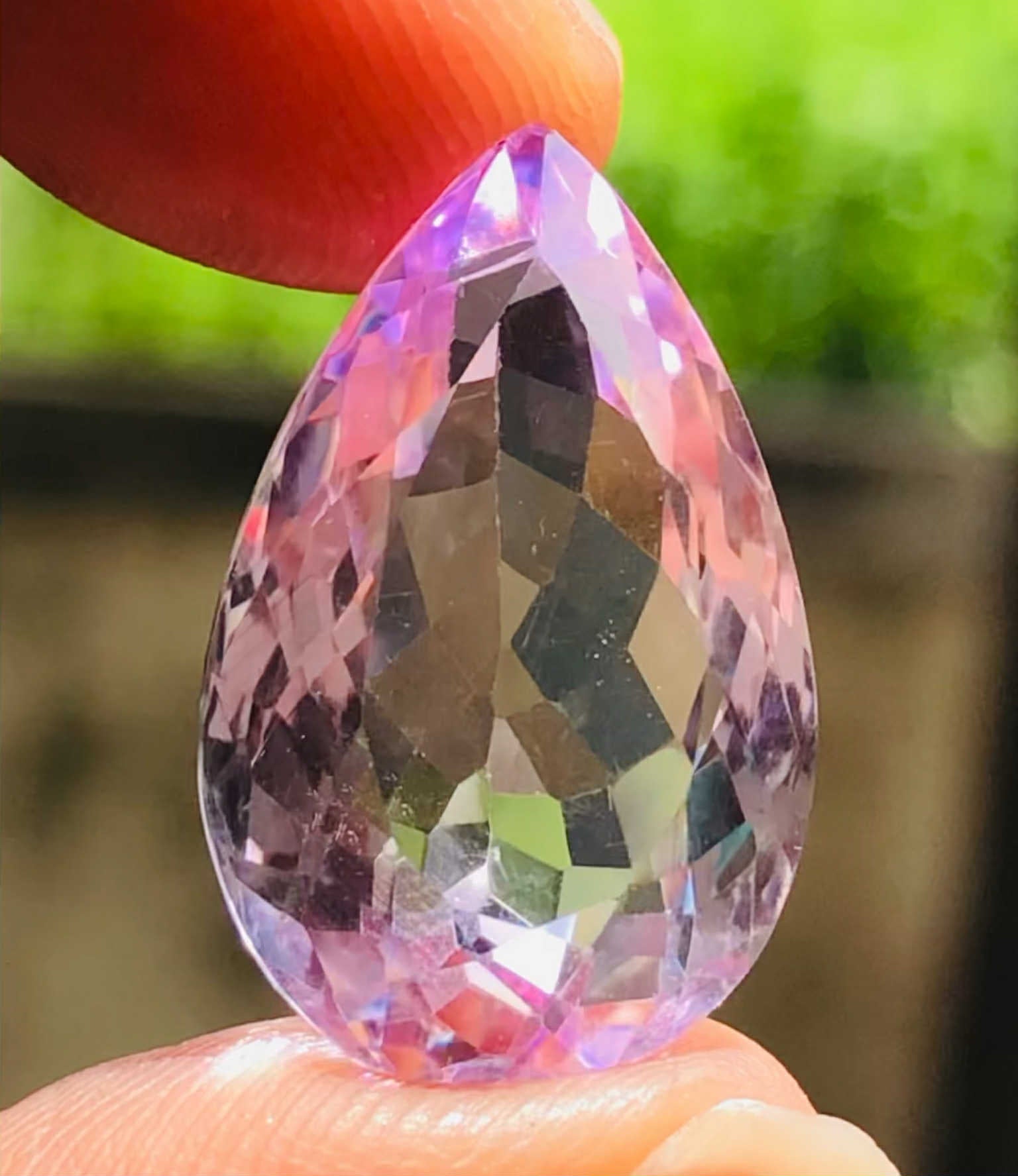 Amazing 16.00 Cts Genuine Amethyst Faceted Loose Gemstone