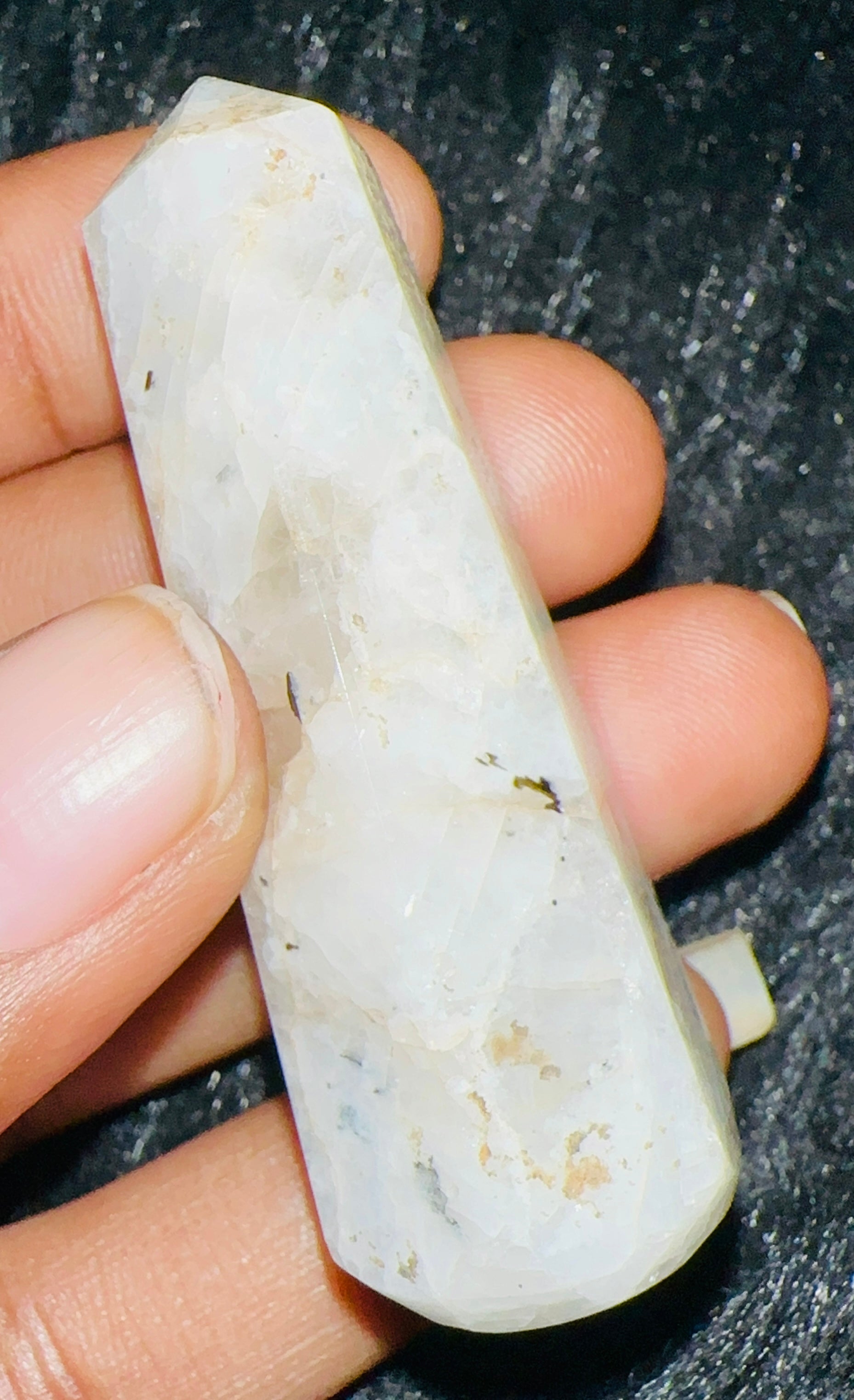 Exclusive 124.00 Cts Genuine  Moonstone Hand Carved Crystal Healing Gemstone Point