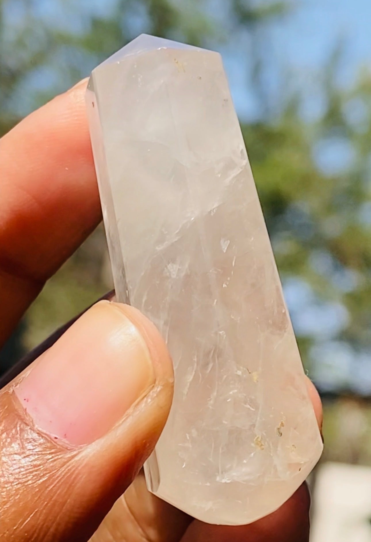 Artisian 100.00 Carats Genuine White Quartz Crystal Gemstone Healing Point