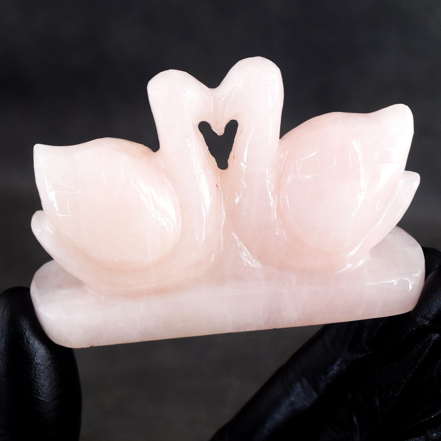 Natural 595.00 Cts Genuine Rose Quartz Hand Carved Premium Love Swan Pair