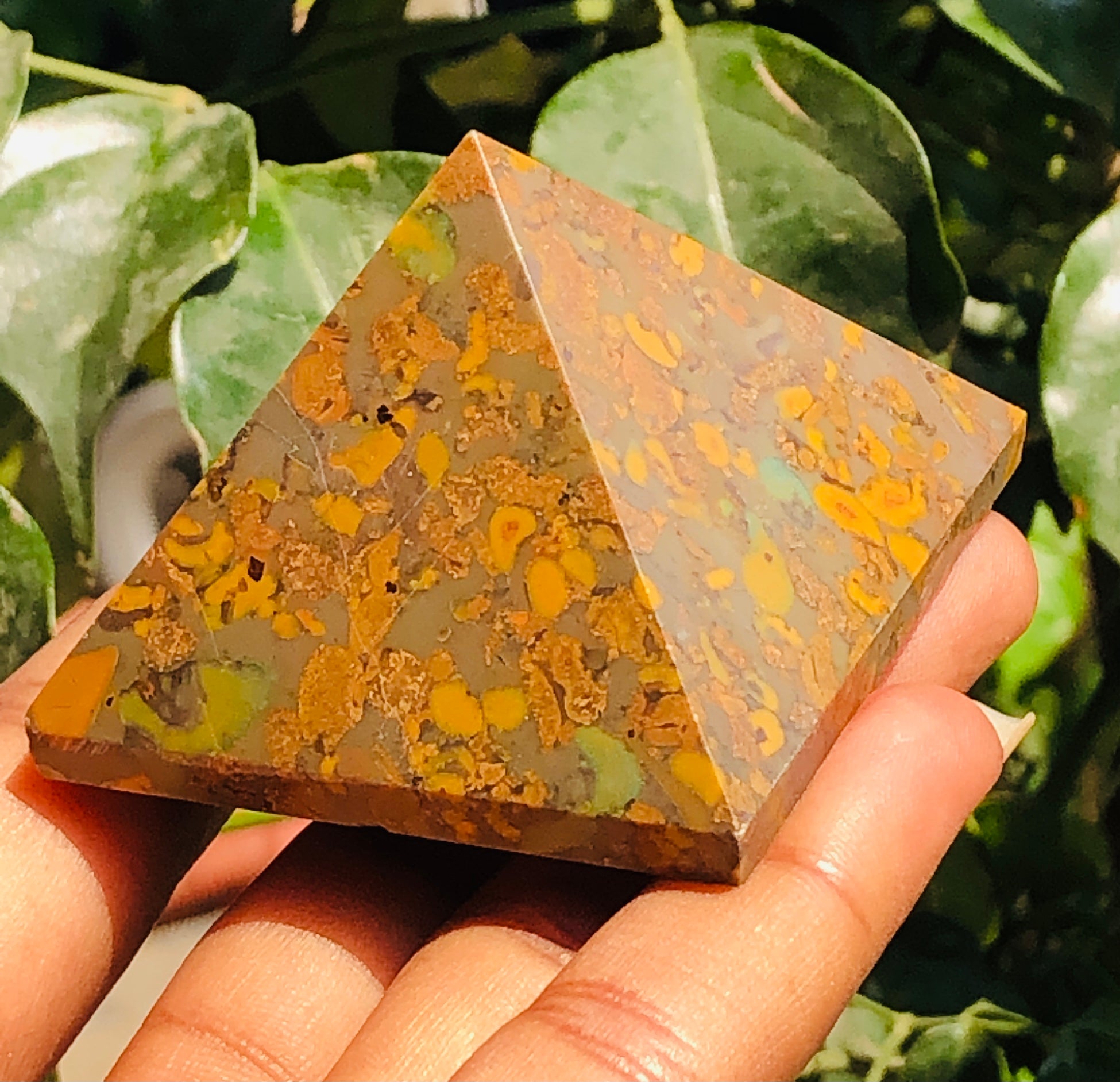 Finest Quality 505.00 Cts Genuine Fruit Jasper Crystal Specimen Divine Pyramid
