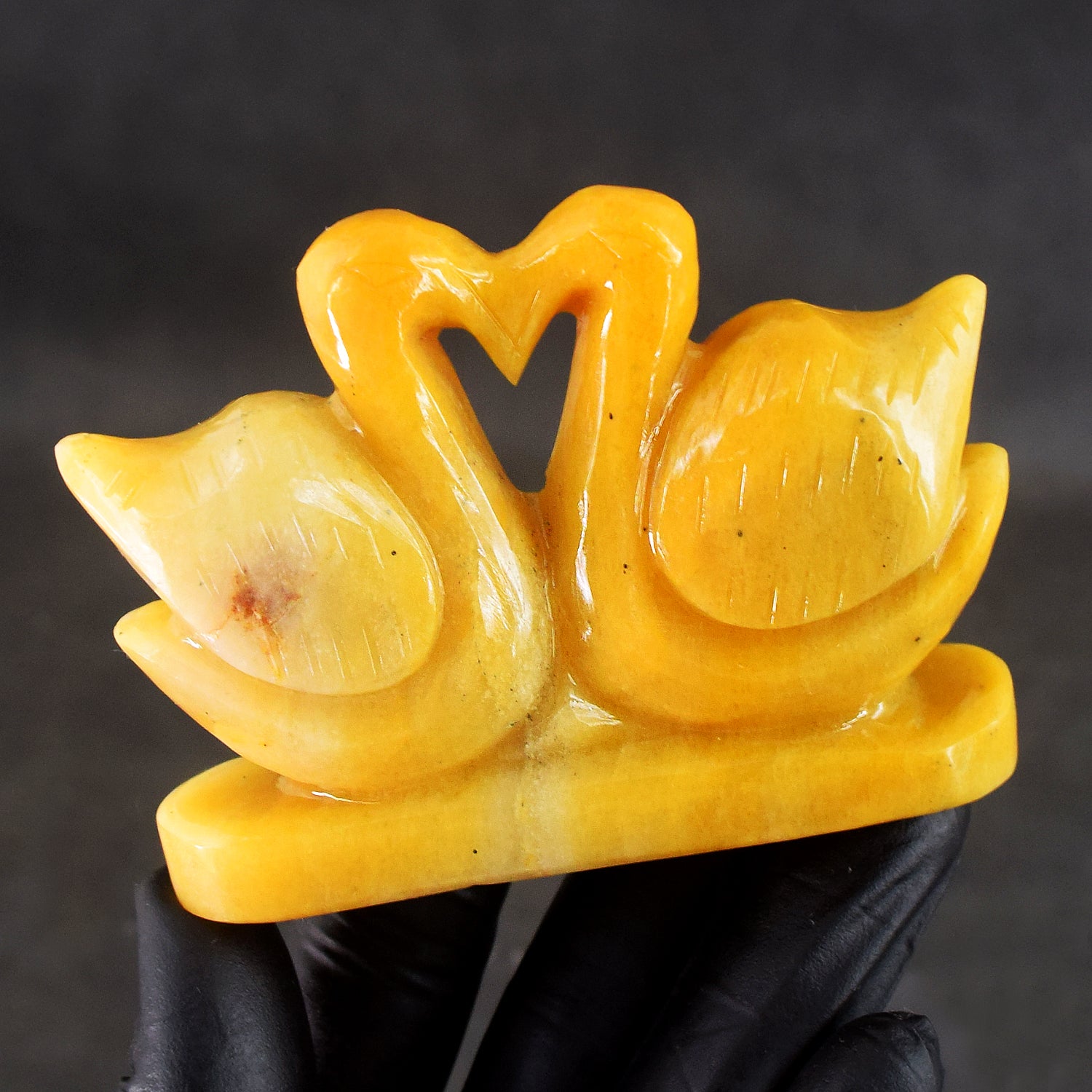 Amazing 750.00 Cts Genuine Yellow Aventurine Premium Carved Love Swan Pair