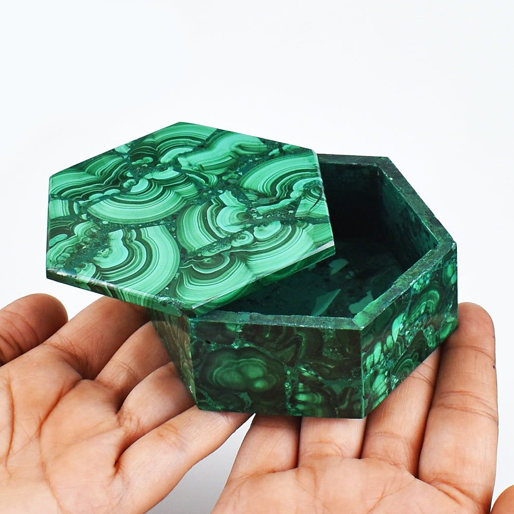 Beautiful  1372.00 Carats  Genuine  Malachite  Hand  Carved  Crystal Gemstone Carving Box