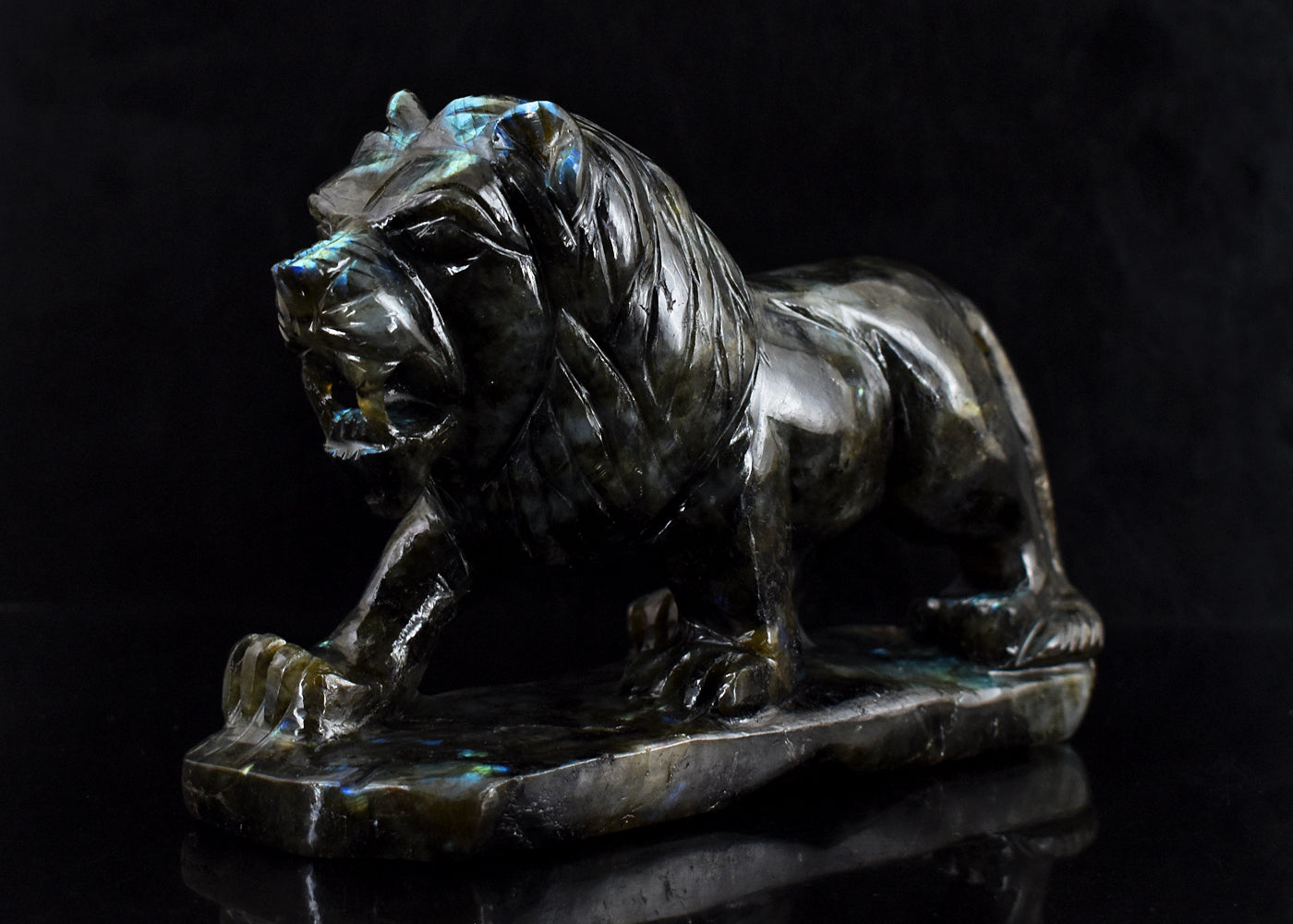 Craftsmen 6624.00 Cts Genuine Blue Flash Labradorite Hand Carved Crystal Gemstone Carving Lion