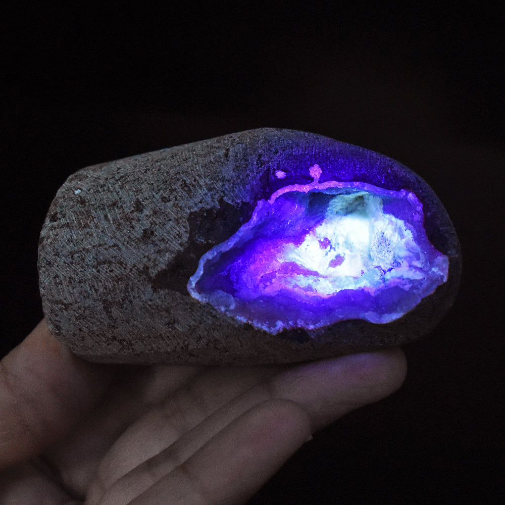 Natural 930.00 Cts Genuine Chalcedony With MM Quartz  Crystal Specimen Gemstone
