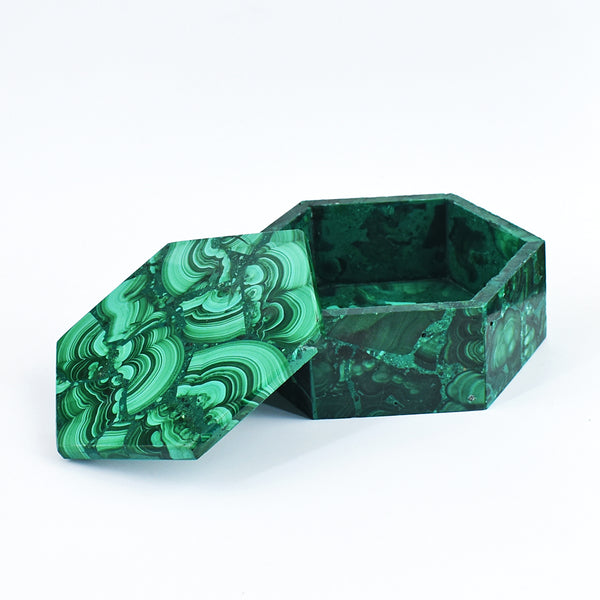 Beautiful  1372.00 Carats  Genuine  Malachite  Hand  Carved  Crystal Gemstone Carving Box