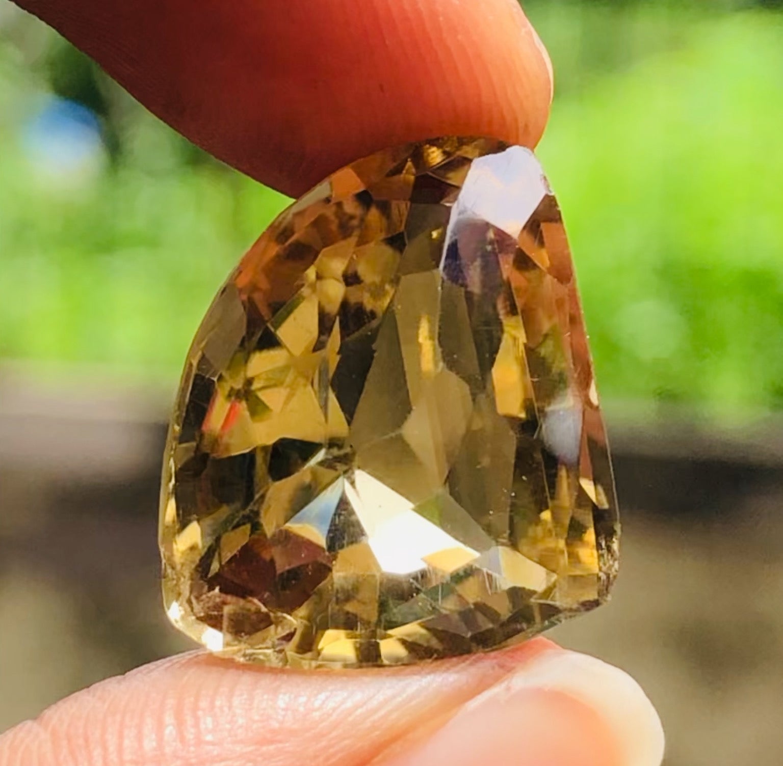 Stunning 16.00 Cts Genuine Citrine Faceted Loose Gemstone