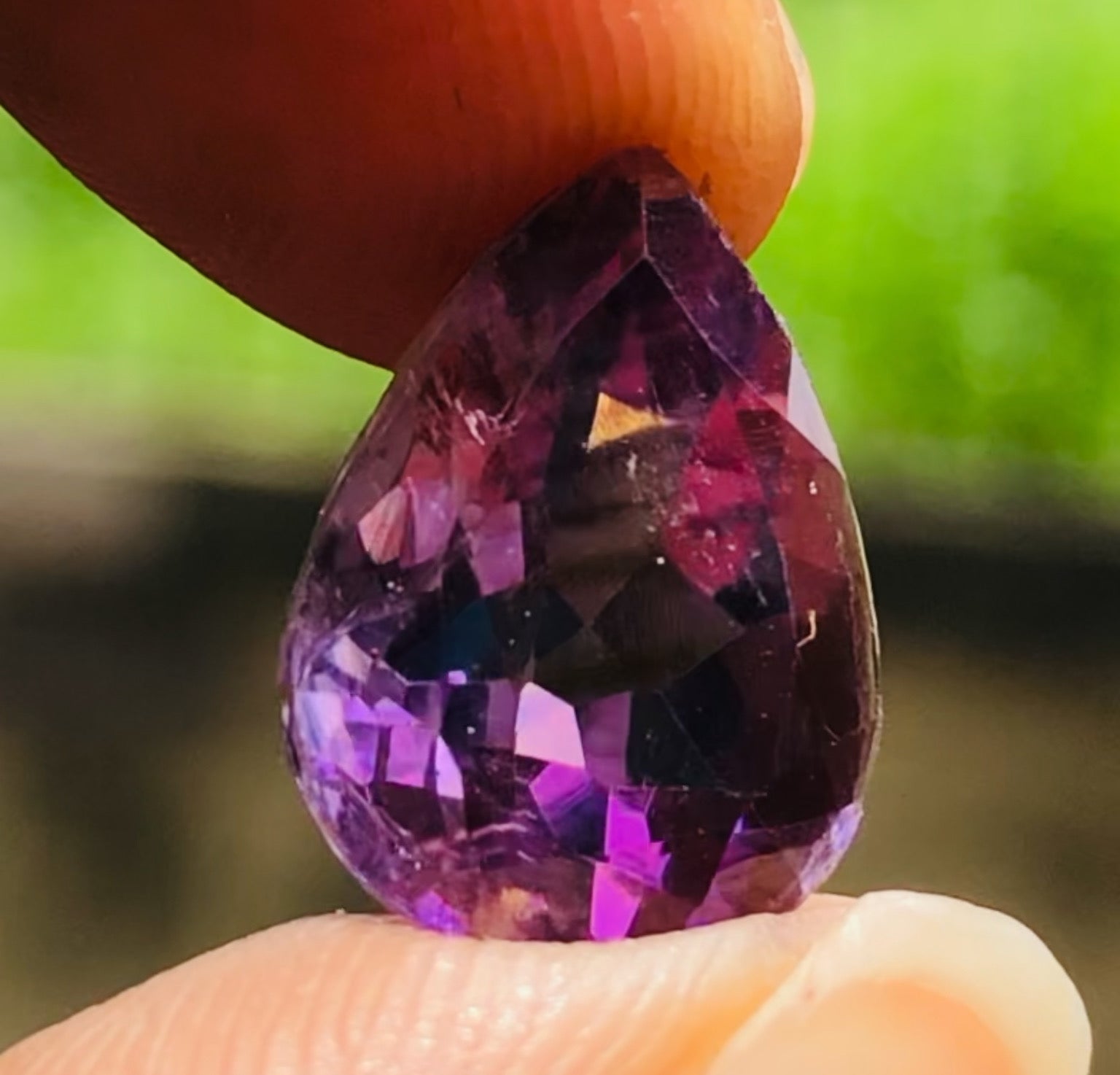 Gorgeous 5.00 Cts Genuine Amethyst Faceted Loose Gemstone