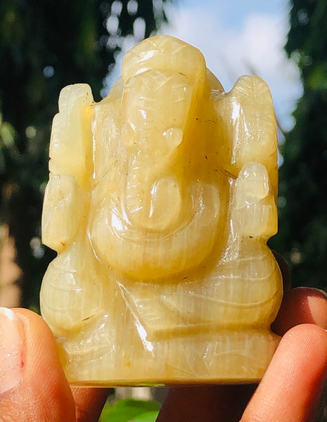 Exclusive 709.00 Carats Aventurine Divine Hand Carved Ganesha