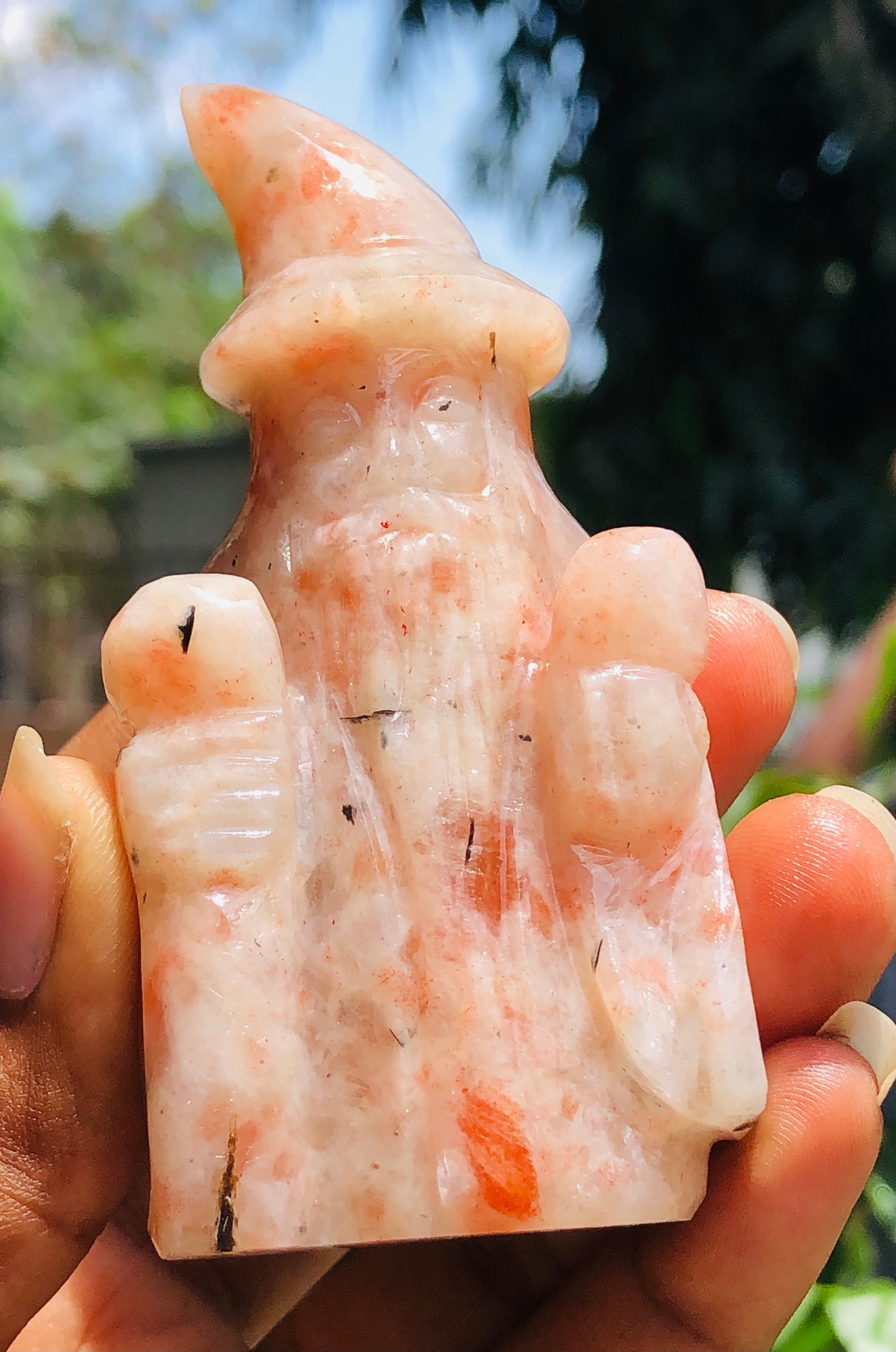 Genuine 607.00 Cts Amazing Sunstone Hand Carved Gemstone Premium Wizard Carving