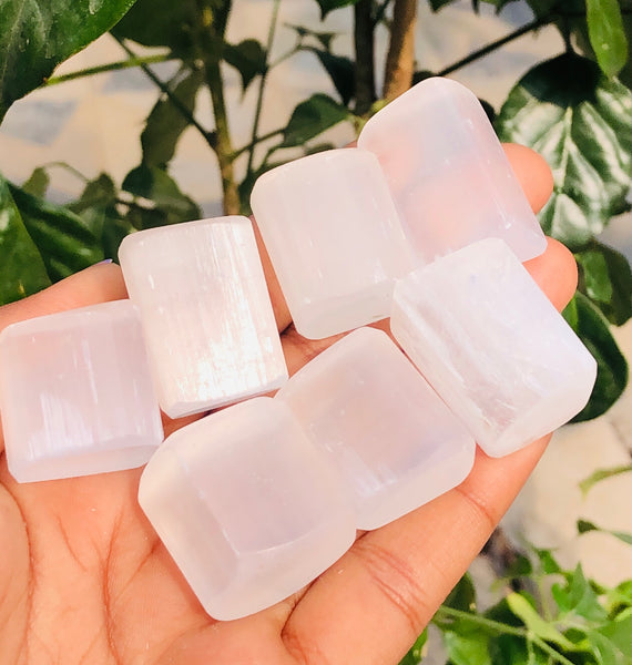 Charming 539.00 Cts Genuine Selenite Healing Crystal Gemstone Tumble Lot