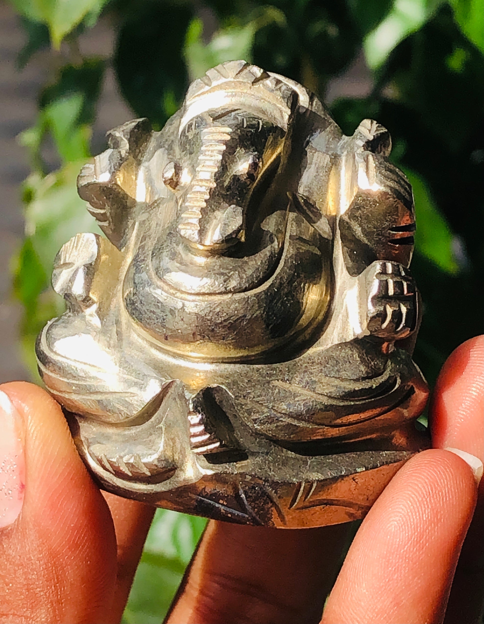 Gorgeous 900.00 Cts Genuine Golden Pyrite Divine Hand Carved Premium Lord Ganesha