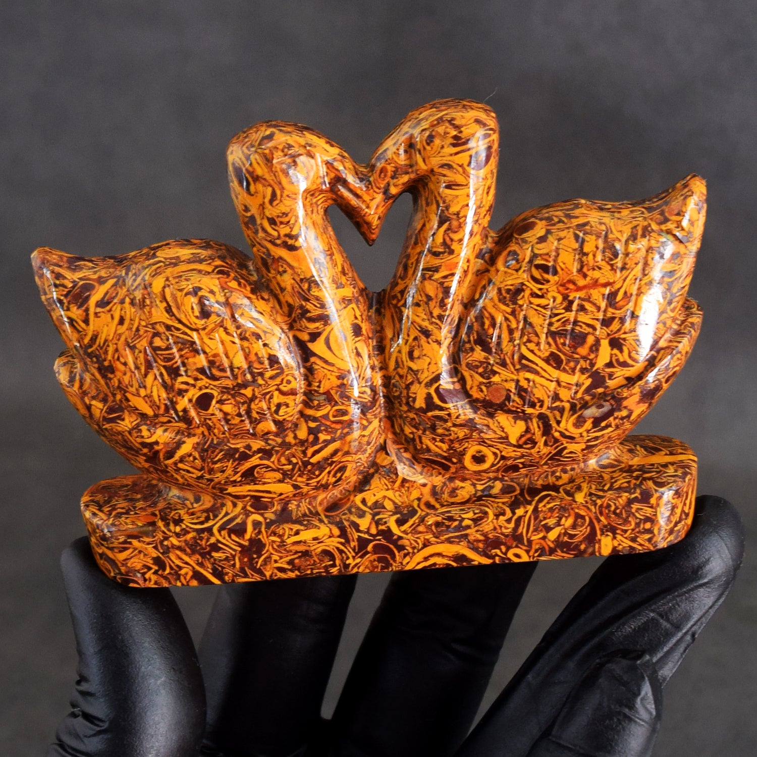 Beautiful 818.00 Cts Genuine Golden Art Jasper Carved Love Premium Swan Pair