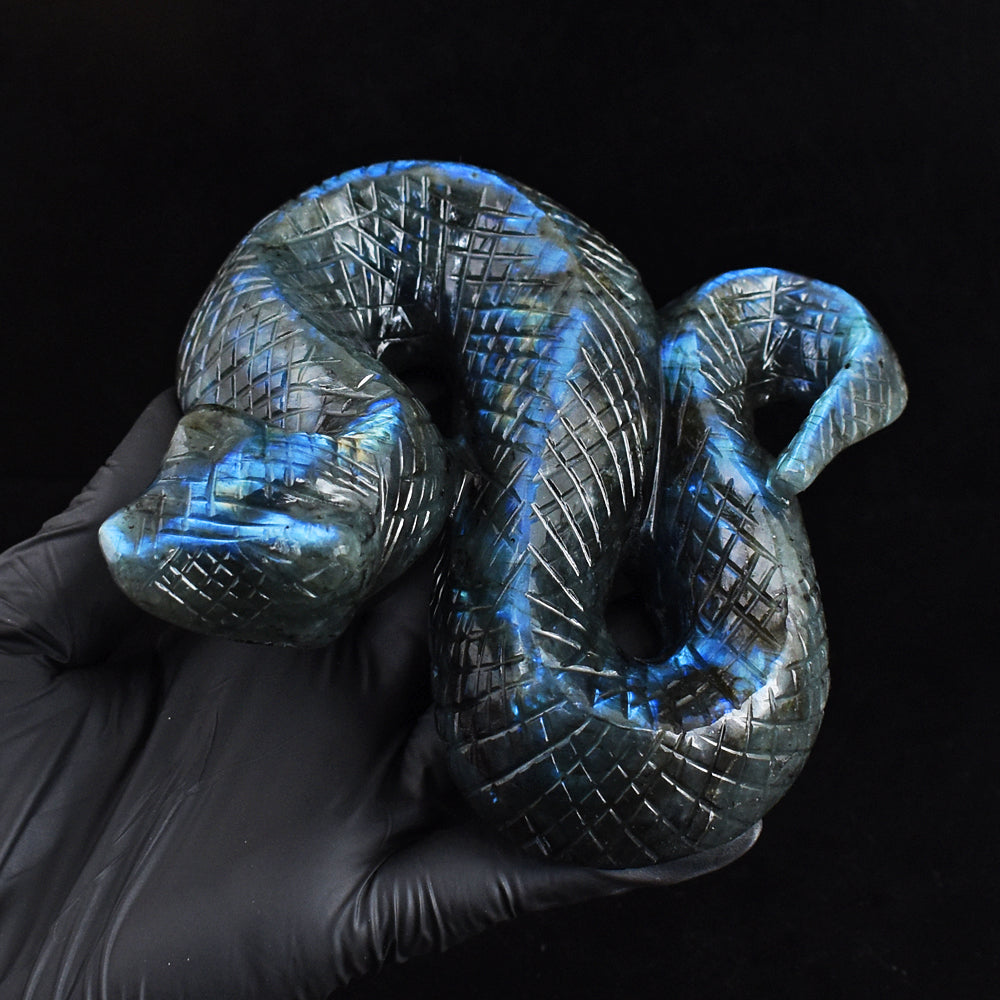 Gorgeous 2540.00 Cts Genuine Blue Flash Labradorite Hand Carved Snake Gemstone Carving