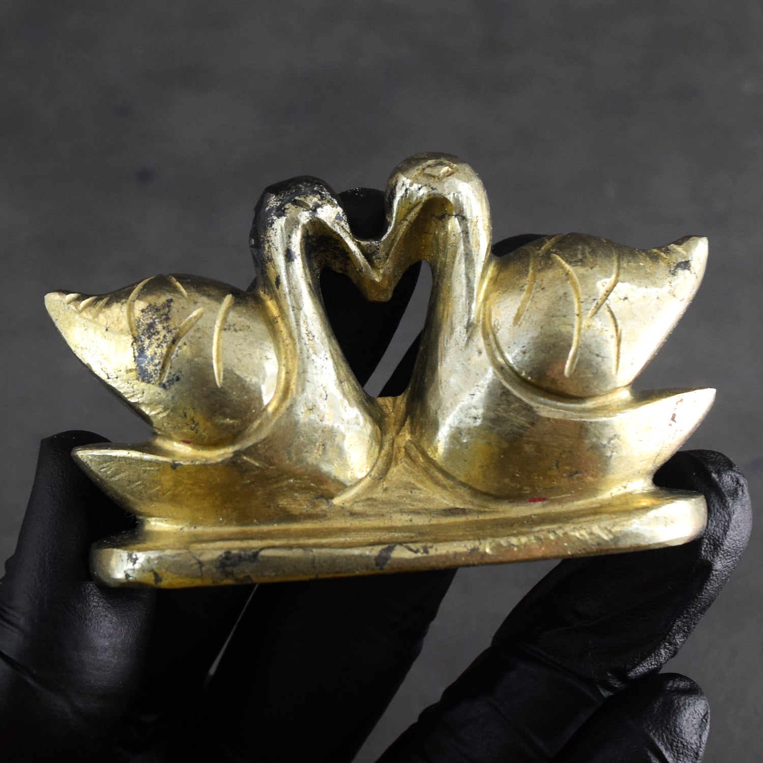 Beautiful 656.00 Cts Genuine Pyrite Hand Carved Premium Love Swan Pair