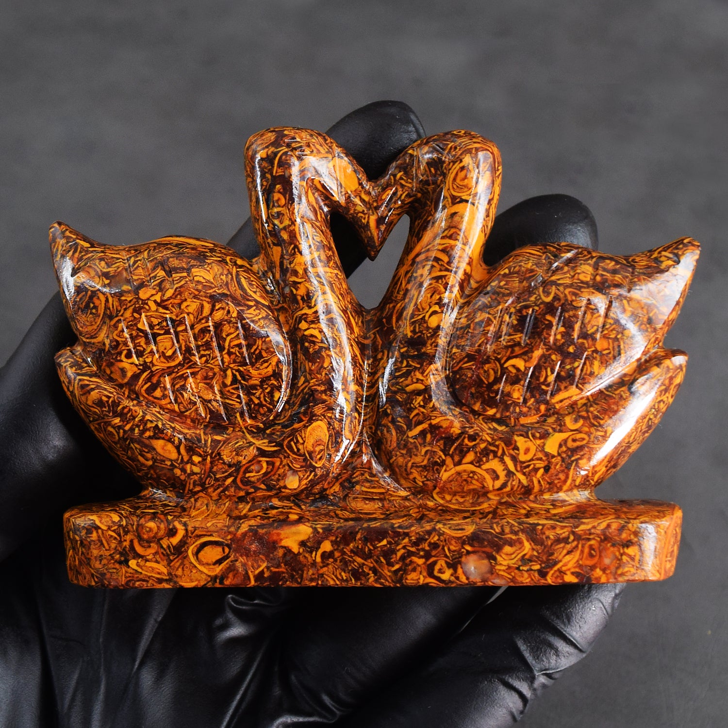 Beautiful 818.00 Cts Genuine Golden Art Jasper Carved Love Premium Swan Pair
