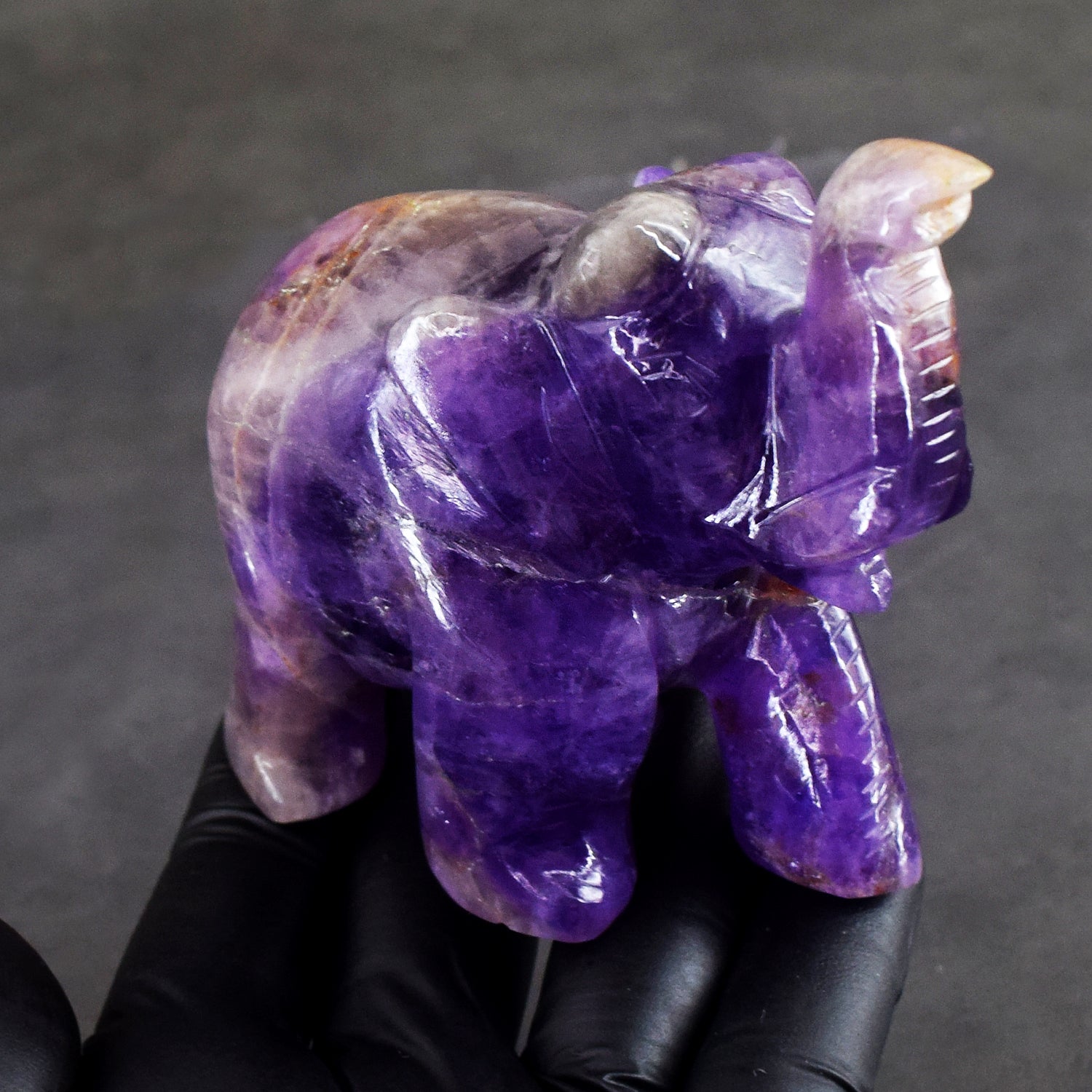 Beautiful 1353.00 Cts Genuine Amethyst Crystal Carved Premium Elephant