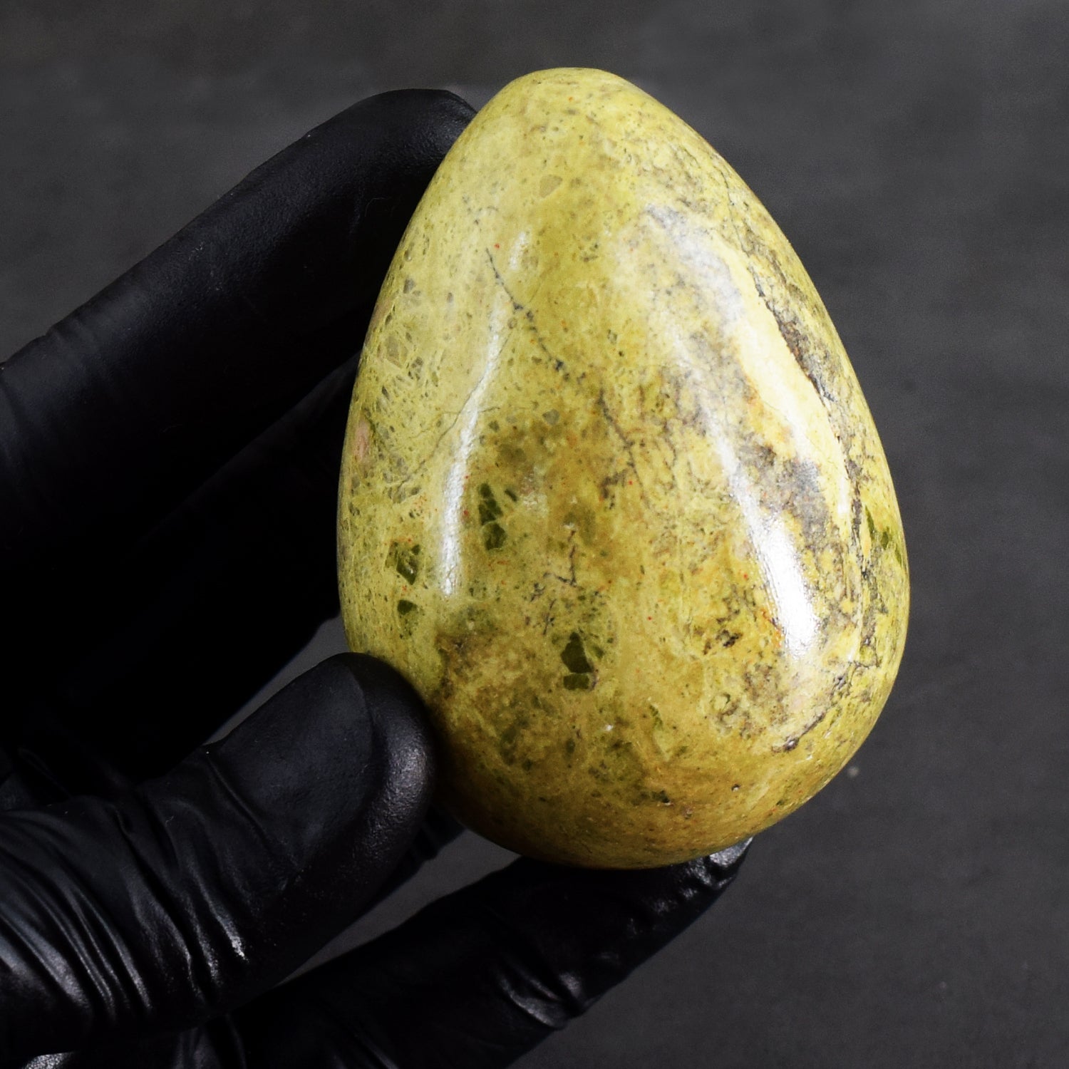 Optimistic 1091.00 Cts Genuine Blood Green Uankite Premium Healing Crystal Egg