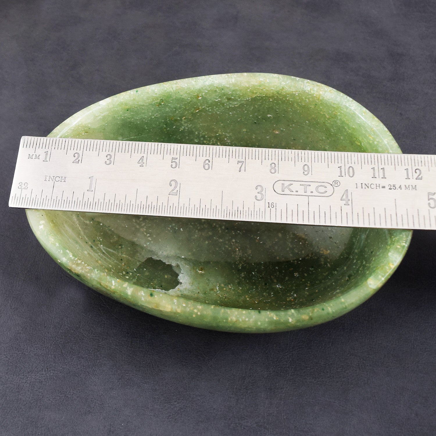 Flawless 1072.00 Carats Genuine Green Aventurine Hand Carved Crystal Gemstone Carving Big Bowl