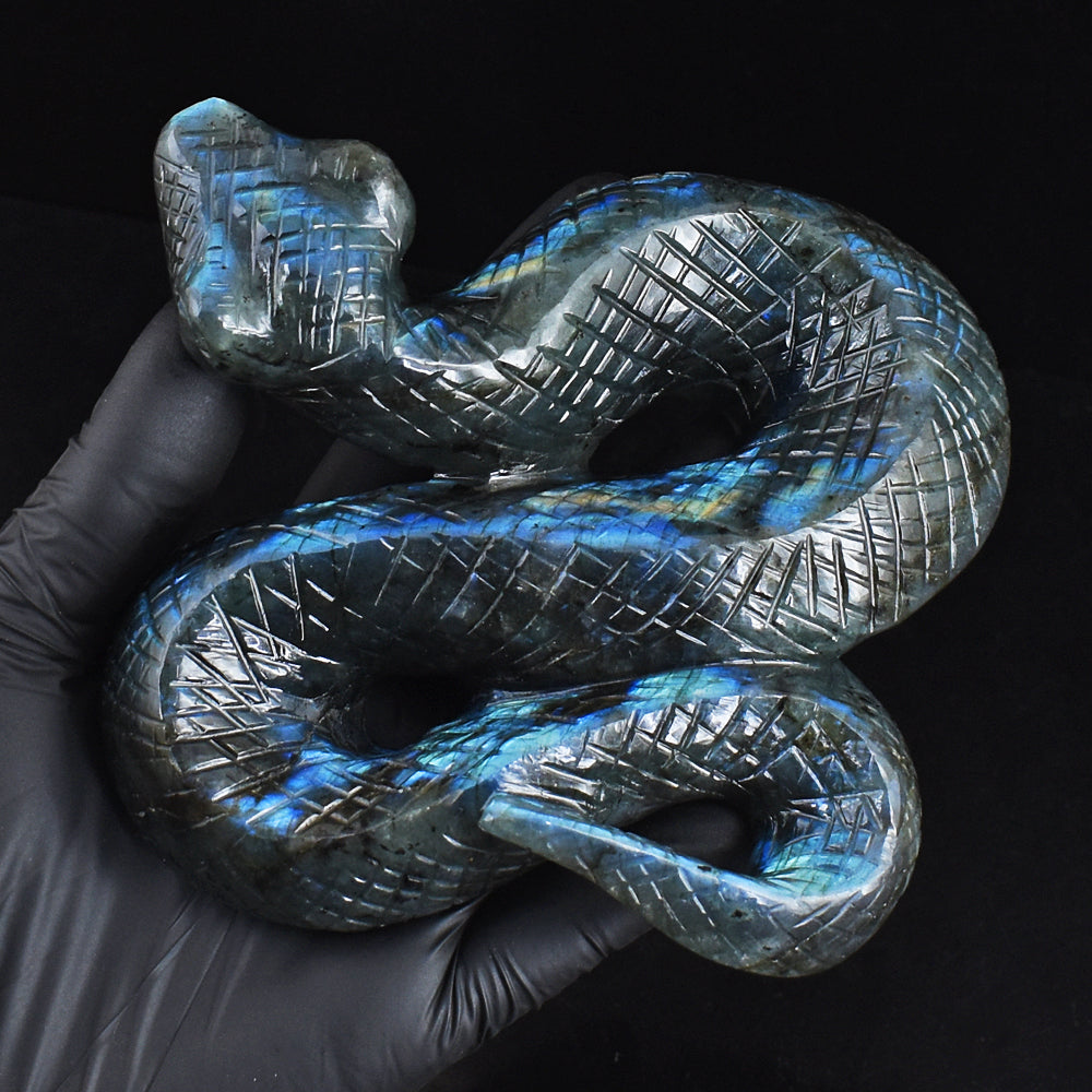 Gorgeous 2540.00 Cts Genuine Blue Flash Labradorite Hand Carved Snake Gemstone Carving
