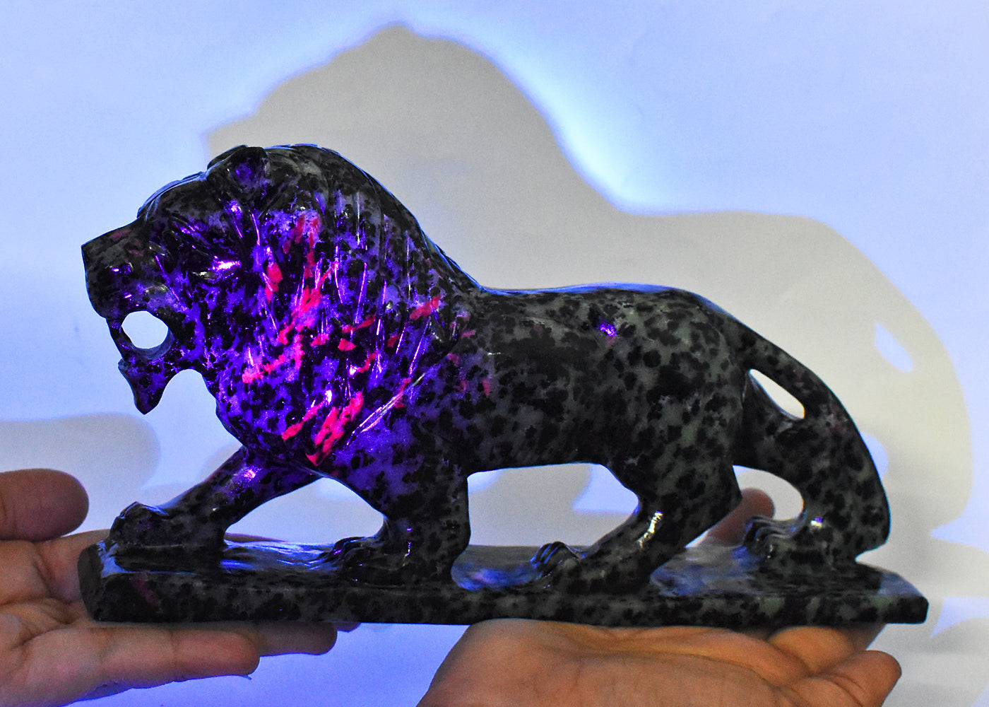 Artisian  6040.00 Carats  Genuine Ruby Zoisite Hand Carved  Crystal Gemstone Carving Lion
