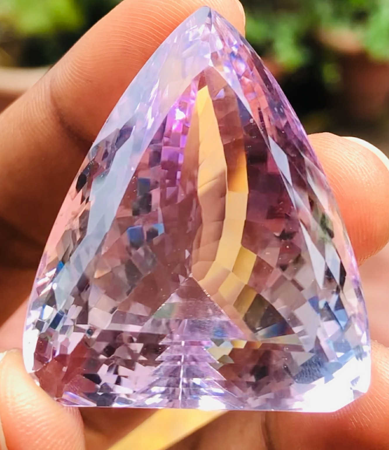 Stunning 152.00 Cts Genuine Amethyst Faceted Loose Gemstone