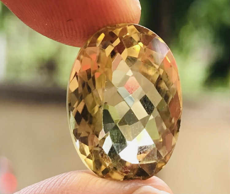 Stunning 14.00 Cts Genuine Citrine Faceted Loose Gemstone