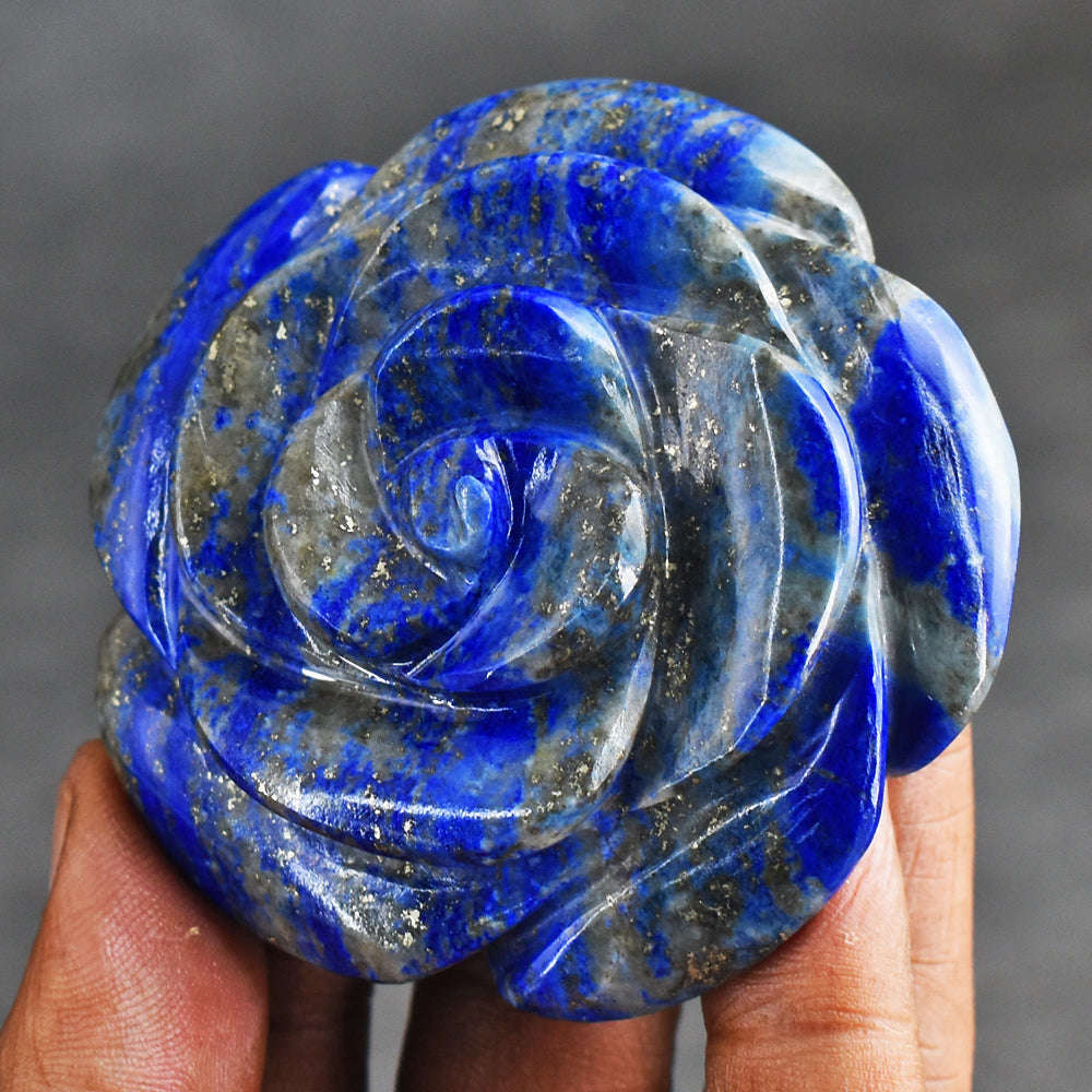 gemsmore:554.00 Cts Exclusive Blue Lapis Lazuli Hand Carved Genuine Carving Rose Flower Gemstone