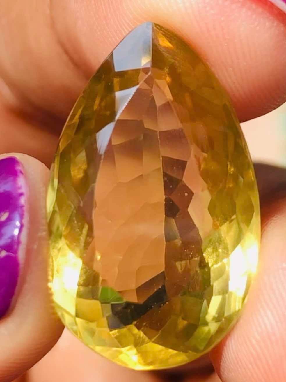 Stunning 18.00 Cts Genuine Citrine Faceted Loose Gemstone