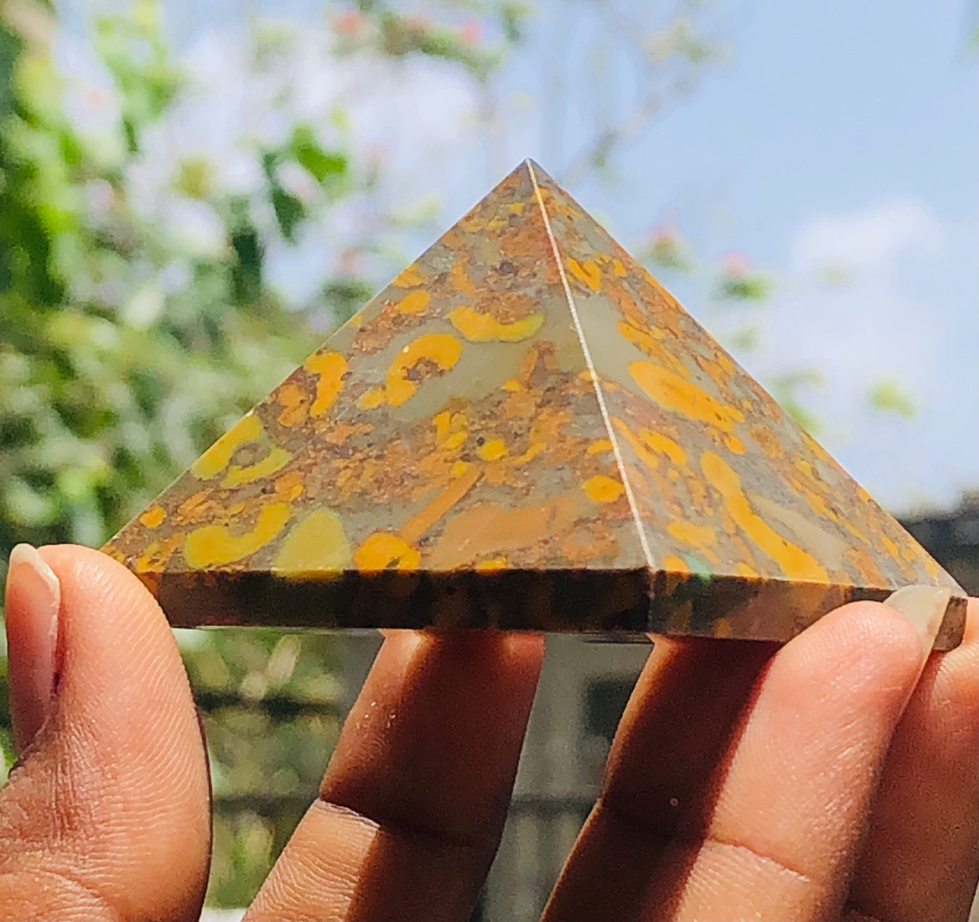 Finest Quality 443.00 Cts Genuine Fruit Jasper Crystal Specimen Divine Pyramid