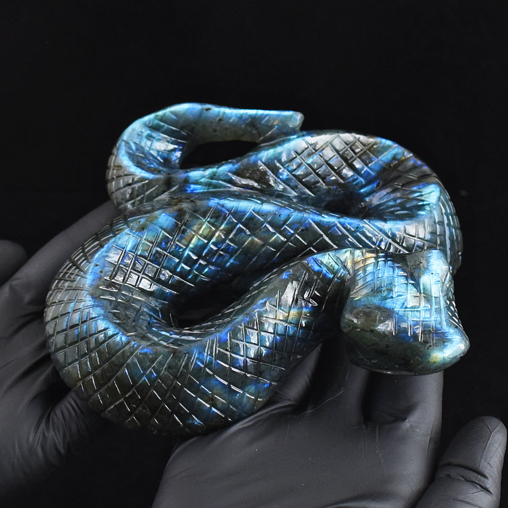 Gorgeous 2540.00 Cts Genuine Blue Flash Labradorite Hand Carved Snake Gemstone Carving