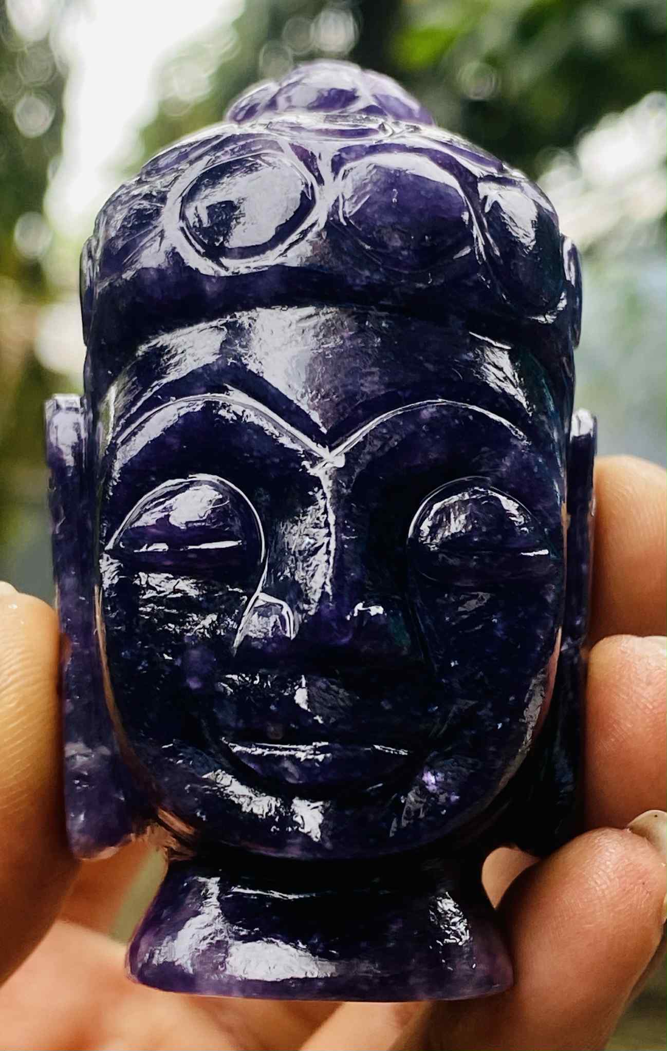 Stunning 709.00 Cts Genuine Amethyst Hand Carved Gemstone Buddha Head Crystal Carving