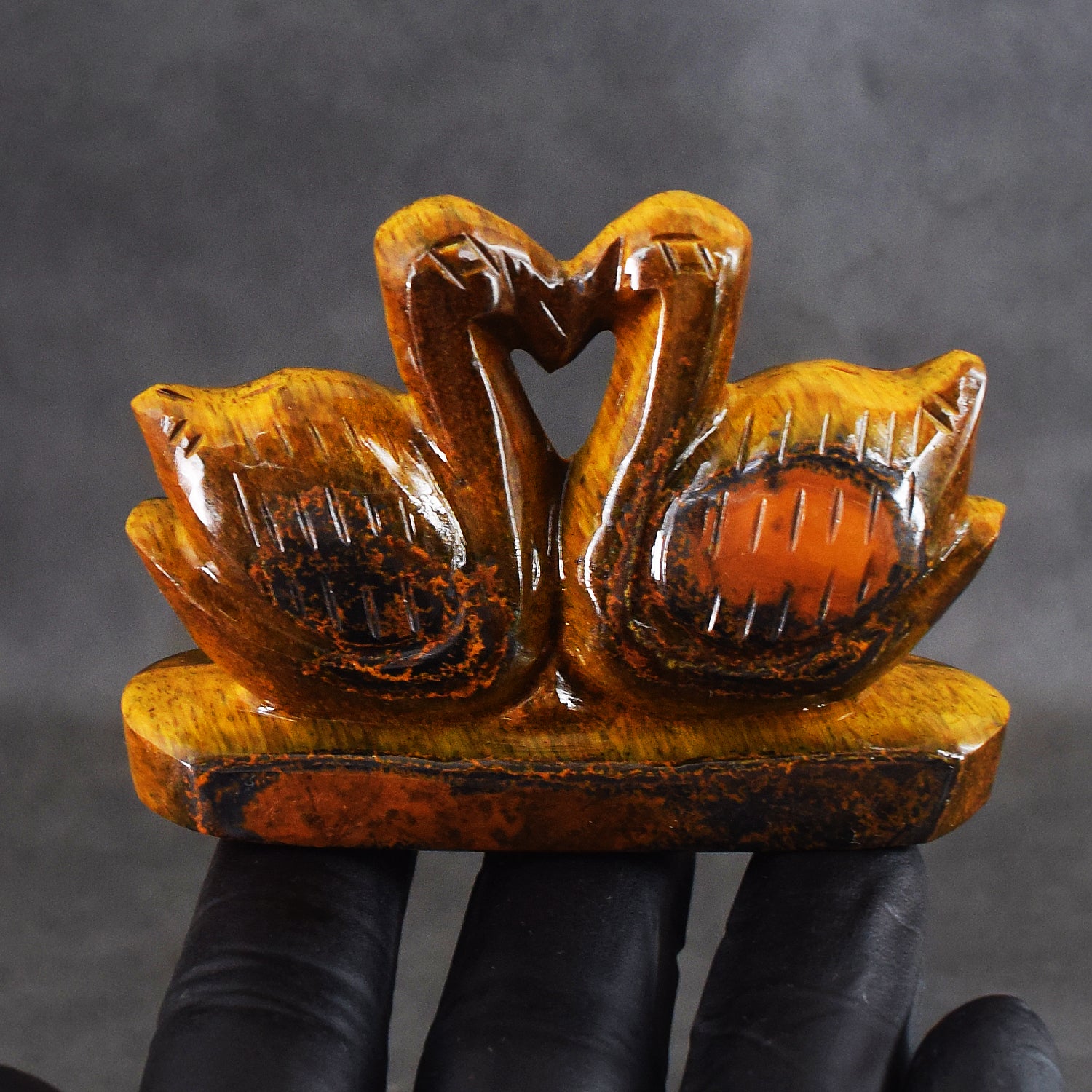 Exclusive 612.00 Cts Genuine Tiger Eye Carved Love Premium Swan Pair