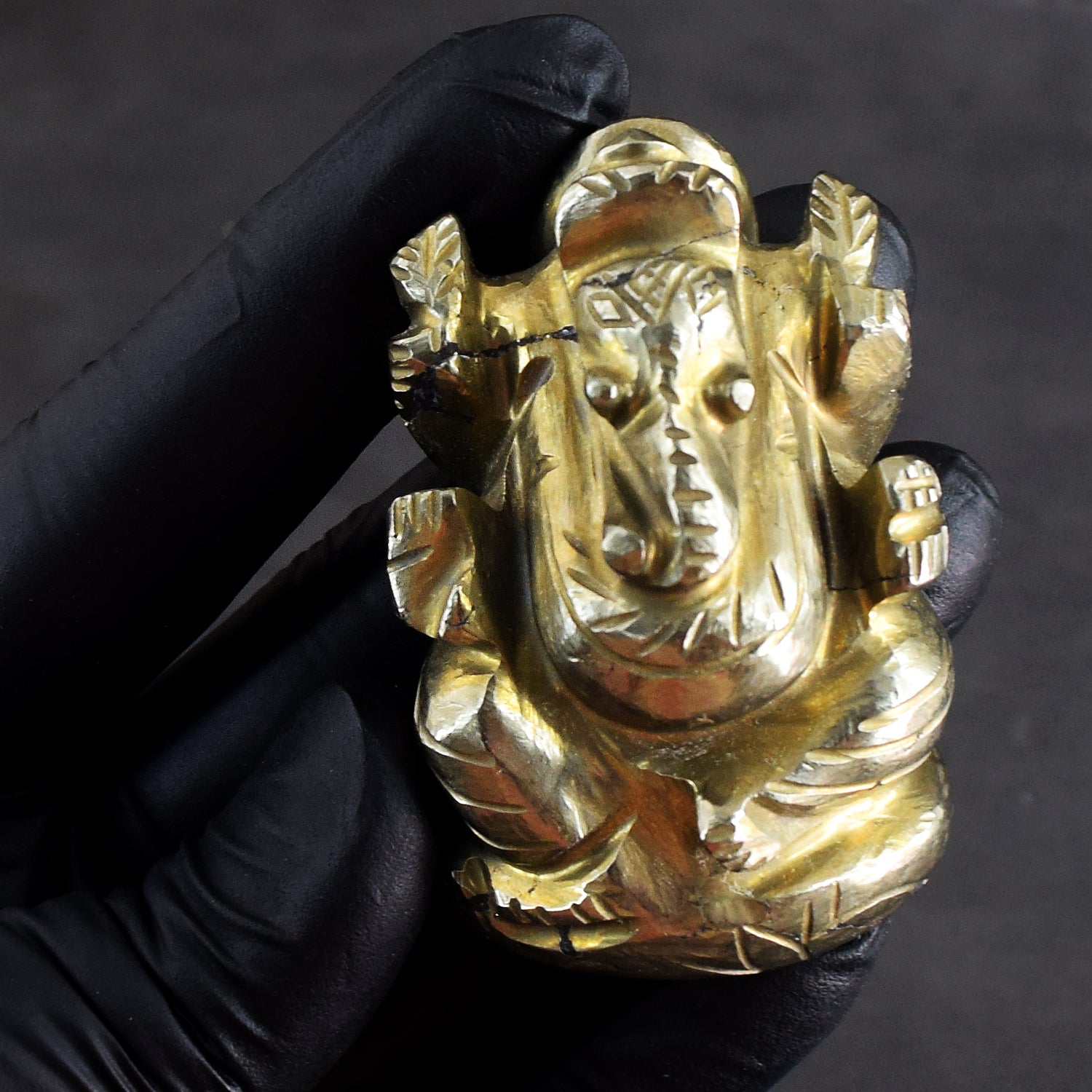 Gorgeous 643.00 Cts Genuine Golden Pyrite Hand Carved Premium Lord Ganesha