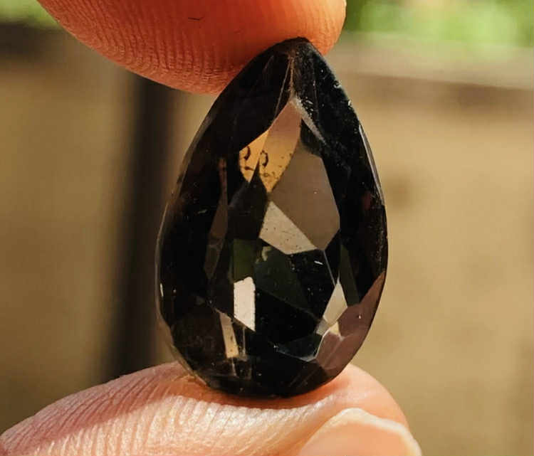 Beautiful 8.00 Cts Genuine Smoky Quartz Faceted Loose Gemstone