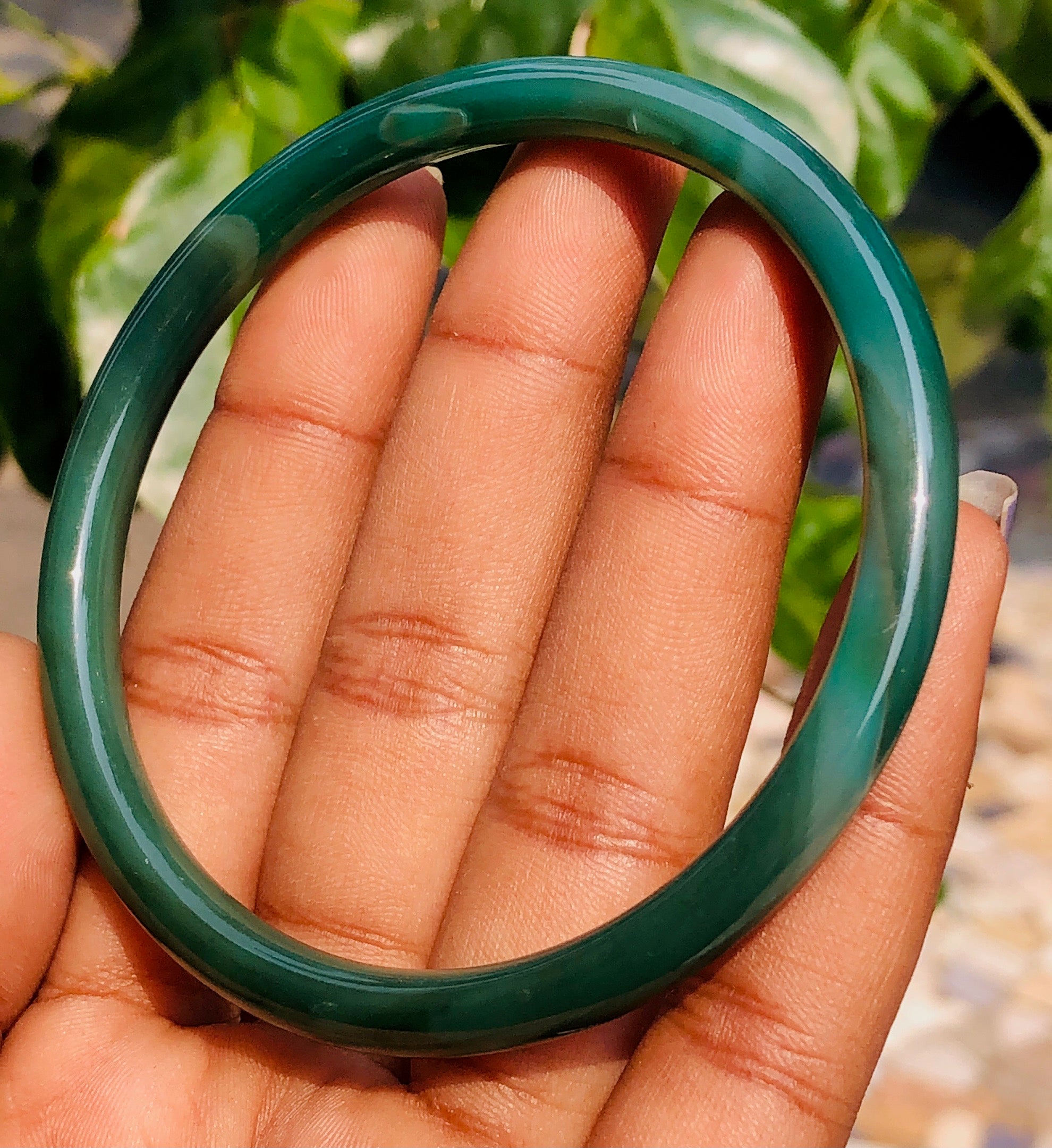 Alluring 79.00 Cts Genuine Onyx Crystal Specimen Gemstone Premium Fancy Bangle