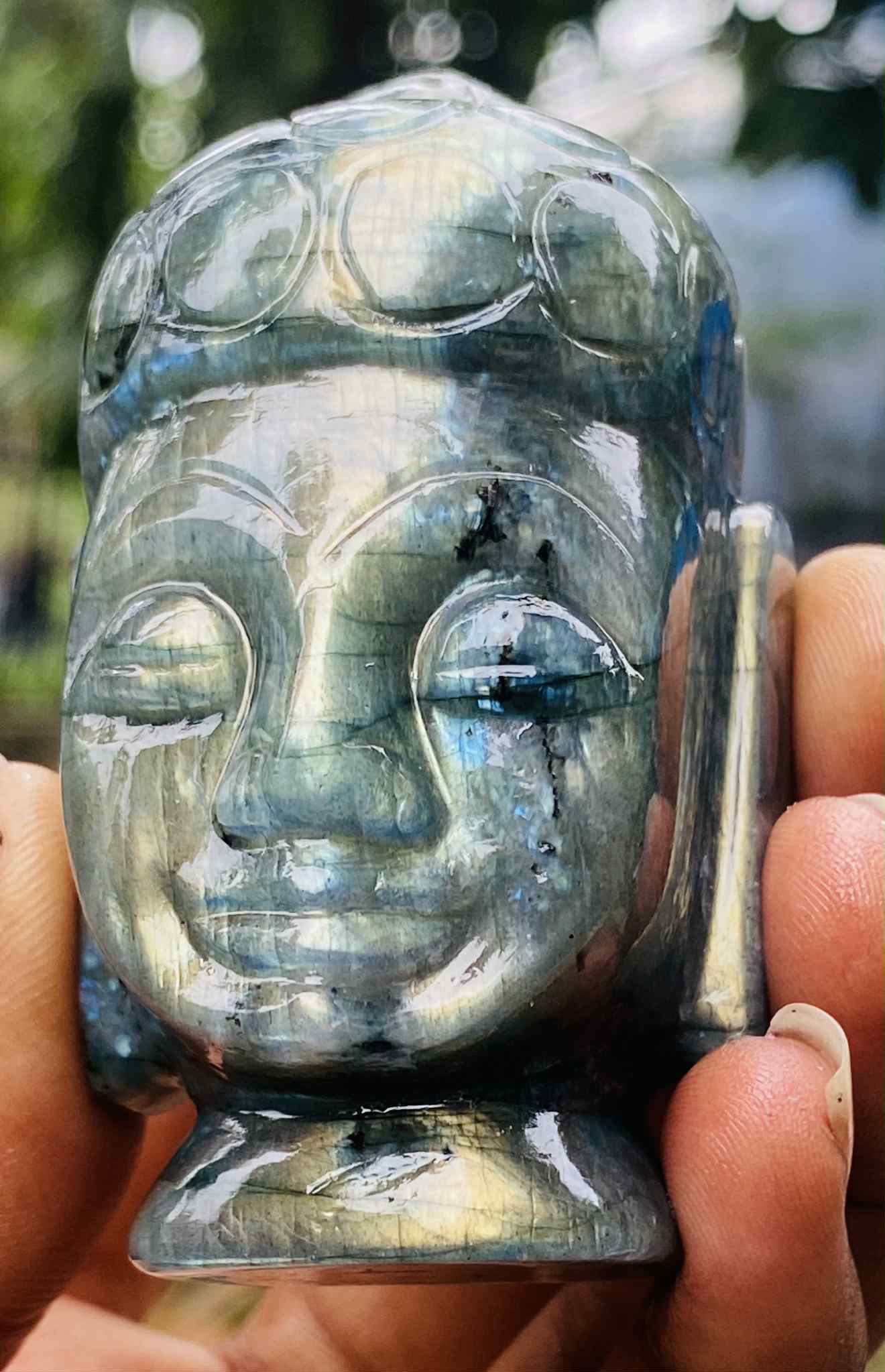 Gorgeous 825.00 Cts Genuine Blue Flash Labradorite Hand Carved Crystal Gemstone Buddha Head Carving