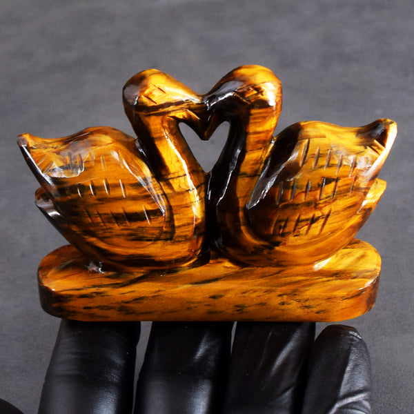 Amazing 637.00 Cts Genuine Tiger Eye Premium Carved Love Swan Pair