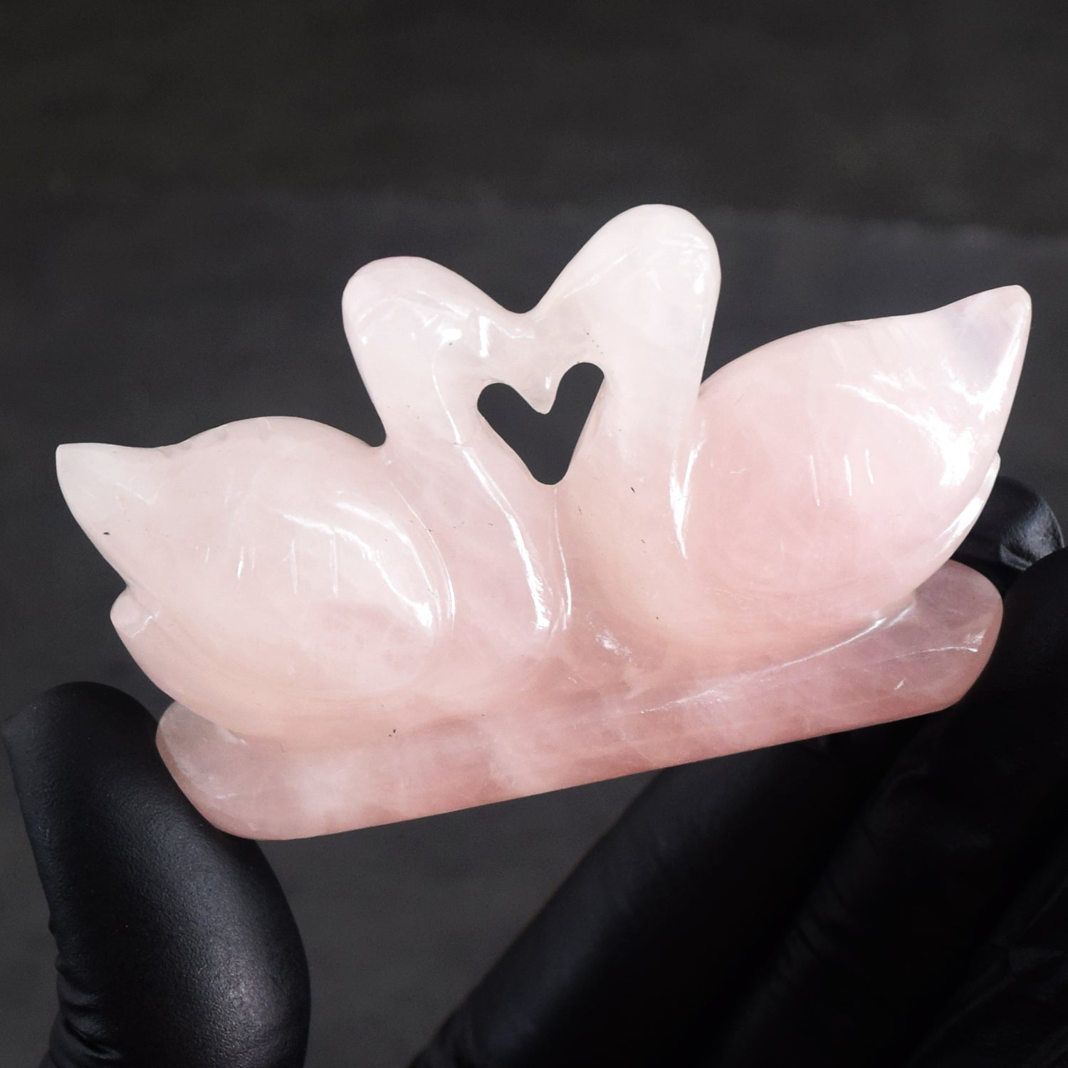 Natural 357.00 Cts Genuine Rose Quartz Carved Premium LOve Swan Pair