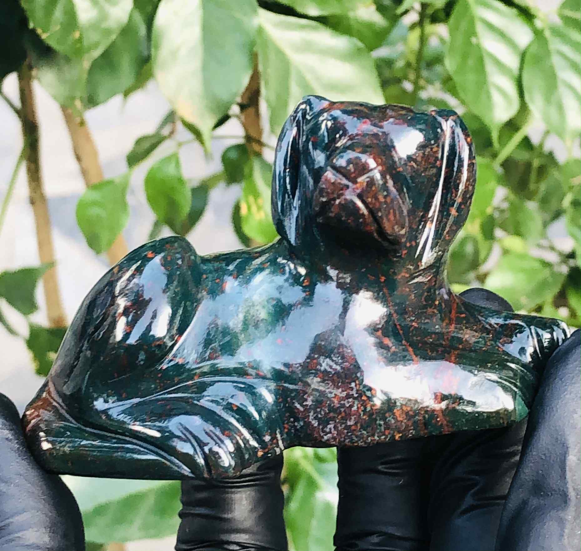 Gorgeous 834.00 Cts Genuine Bloodstone Carved Premium Dog Crystal