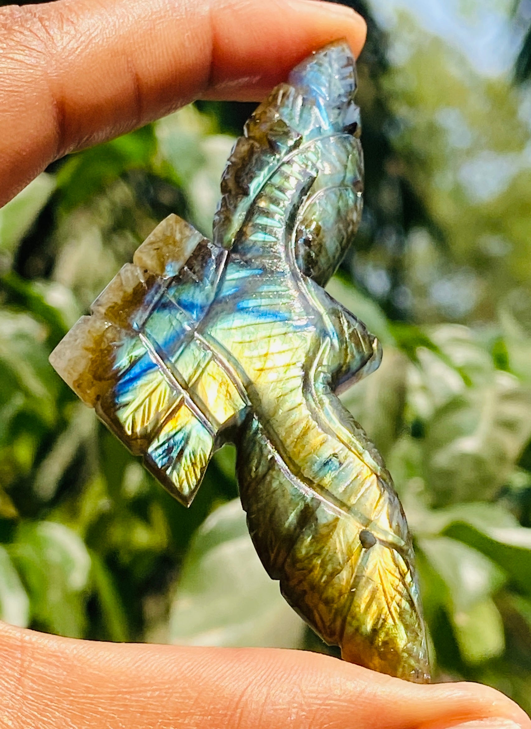 Natural 115.00 Cts Genuine Amazing Flash Labradorite Hand Carved Premium Crystal Eagle