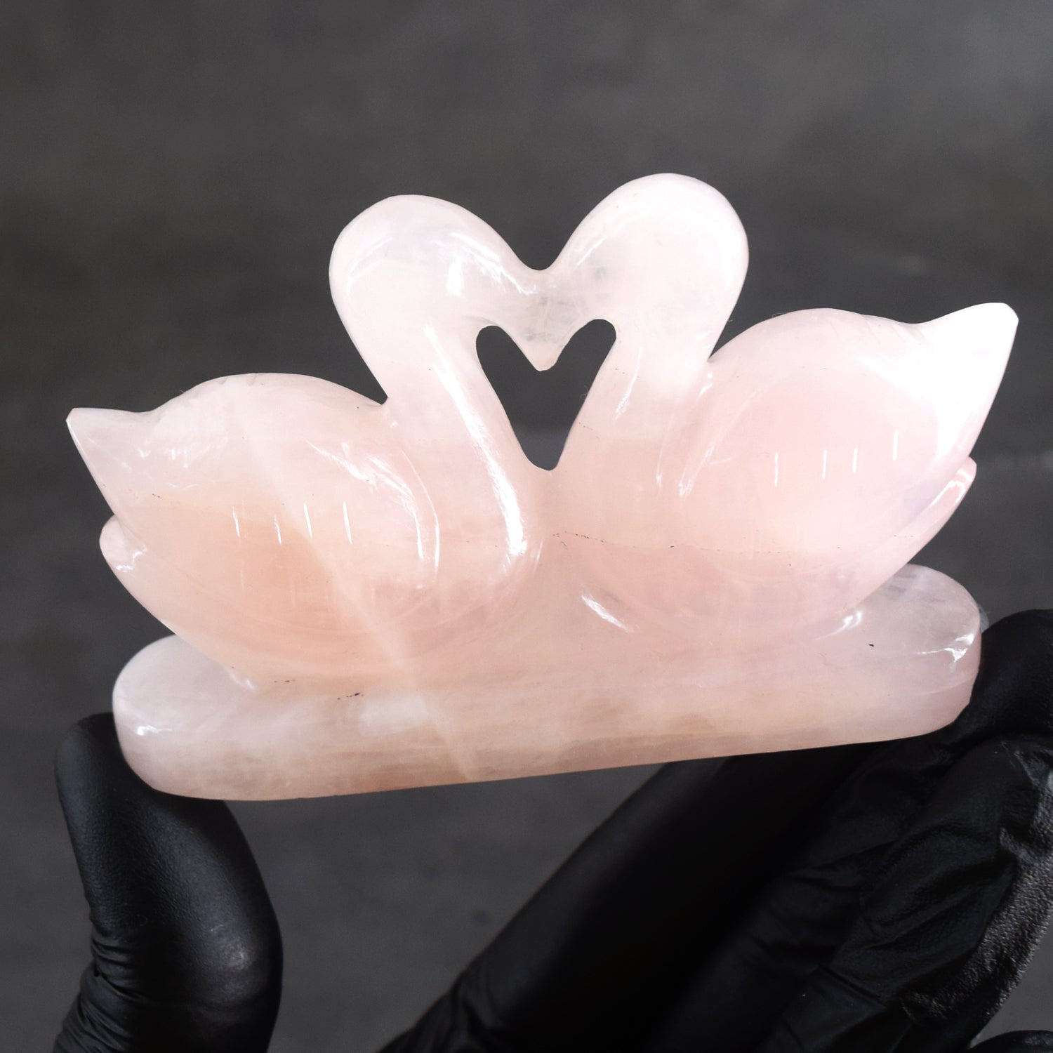 Natural 691.00 Cts Genuine Rose Quartz Hand Carved Premium Love Swan Pair