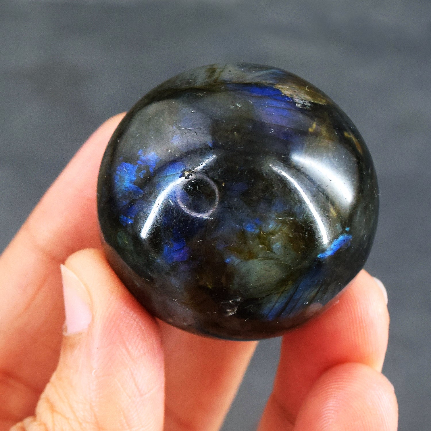 Decent 309.00 Cts Genuine Blue Flash Labradorite Crystal Specimen Premium Healing Sphere