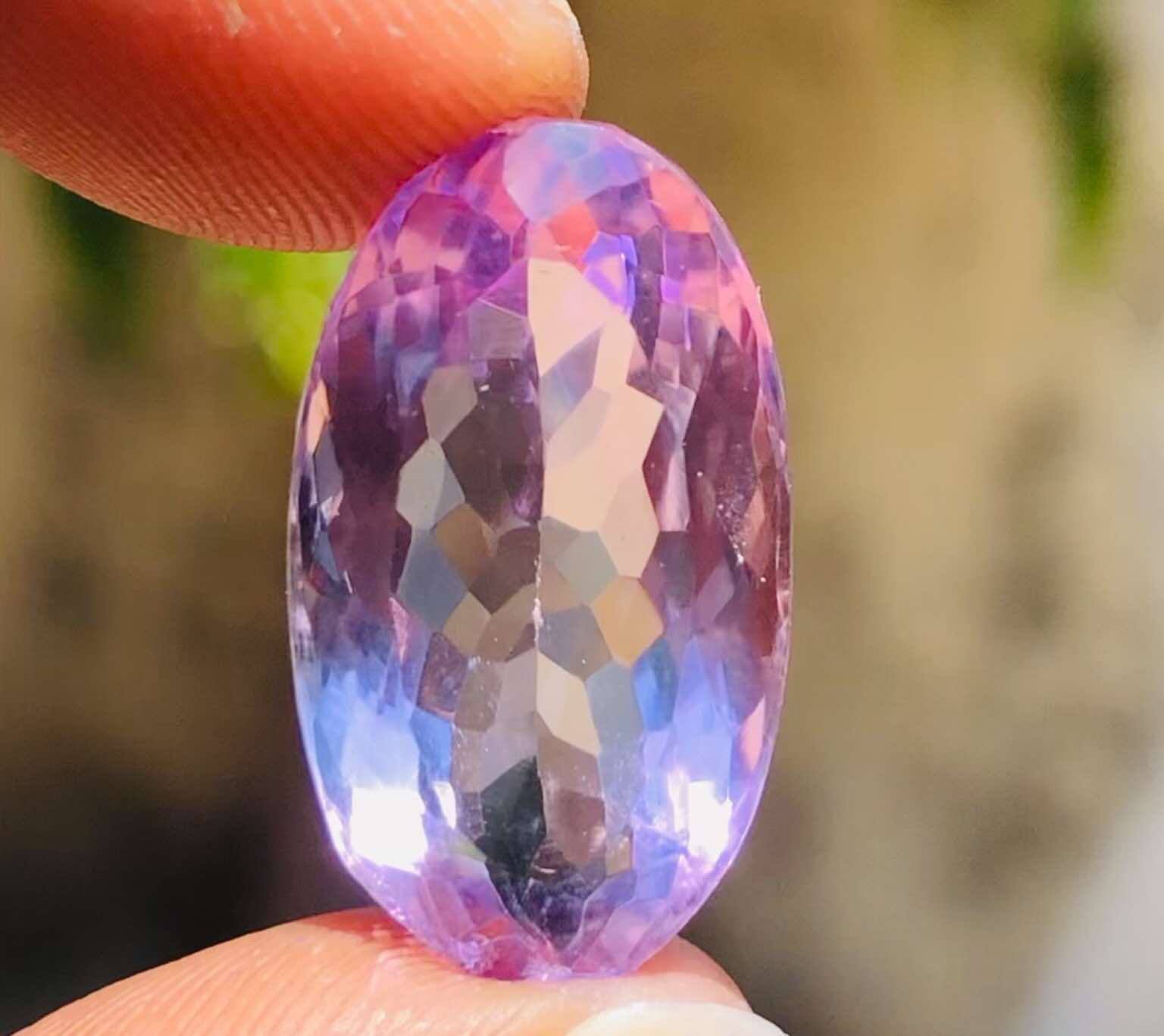 Amazing 12.00 Cts Genuine Amethyst Faceted Loose Gemstone