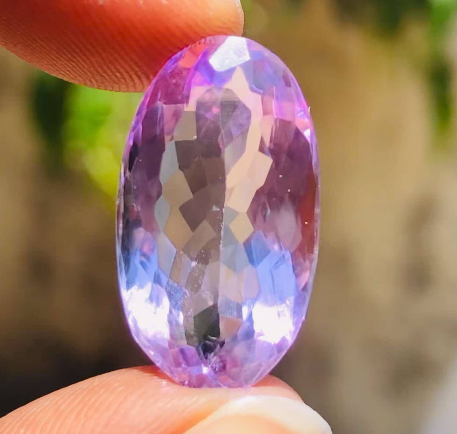 Amazing 12.00 Cts Genuine Amethyst Faceted Loose Gemstone