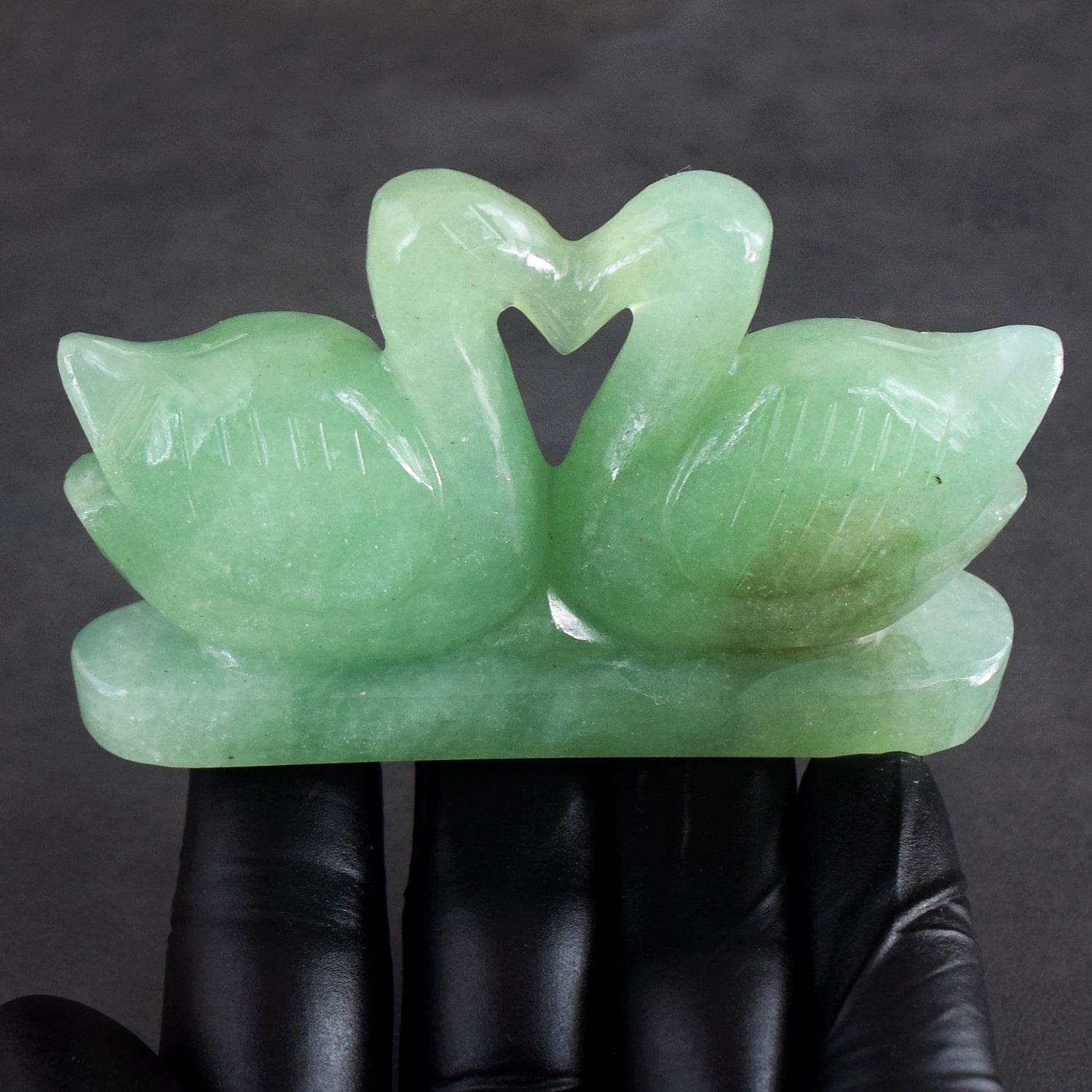 Exclusive 598.00 Cts Genuine Green Aventurine Carved Love Premium Swan Pair